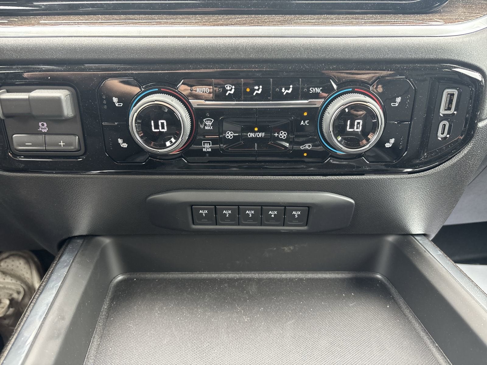 2026 Chevrolet Silverado 3500 HD Chassis Cab LT