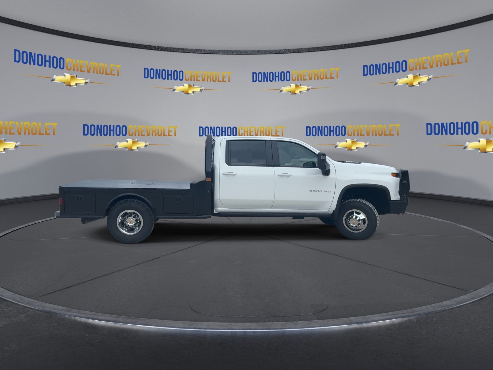 2026 Chevrolet Silverado 3500 HD Chassis Cab LT