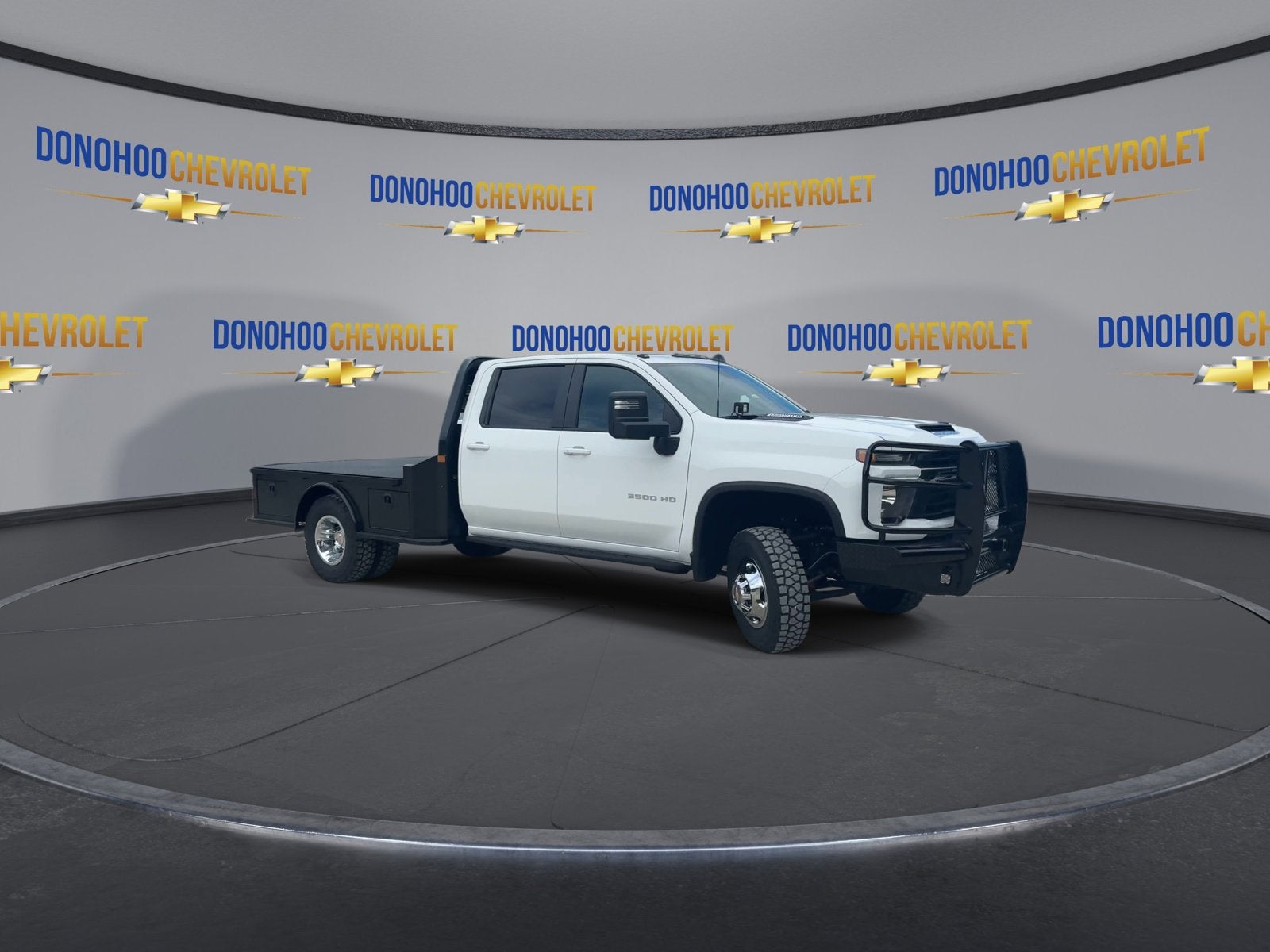 2026 Chevrolet Silverado 3500 HD Chassis Cab LT