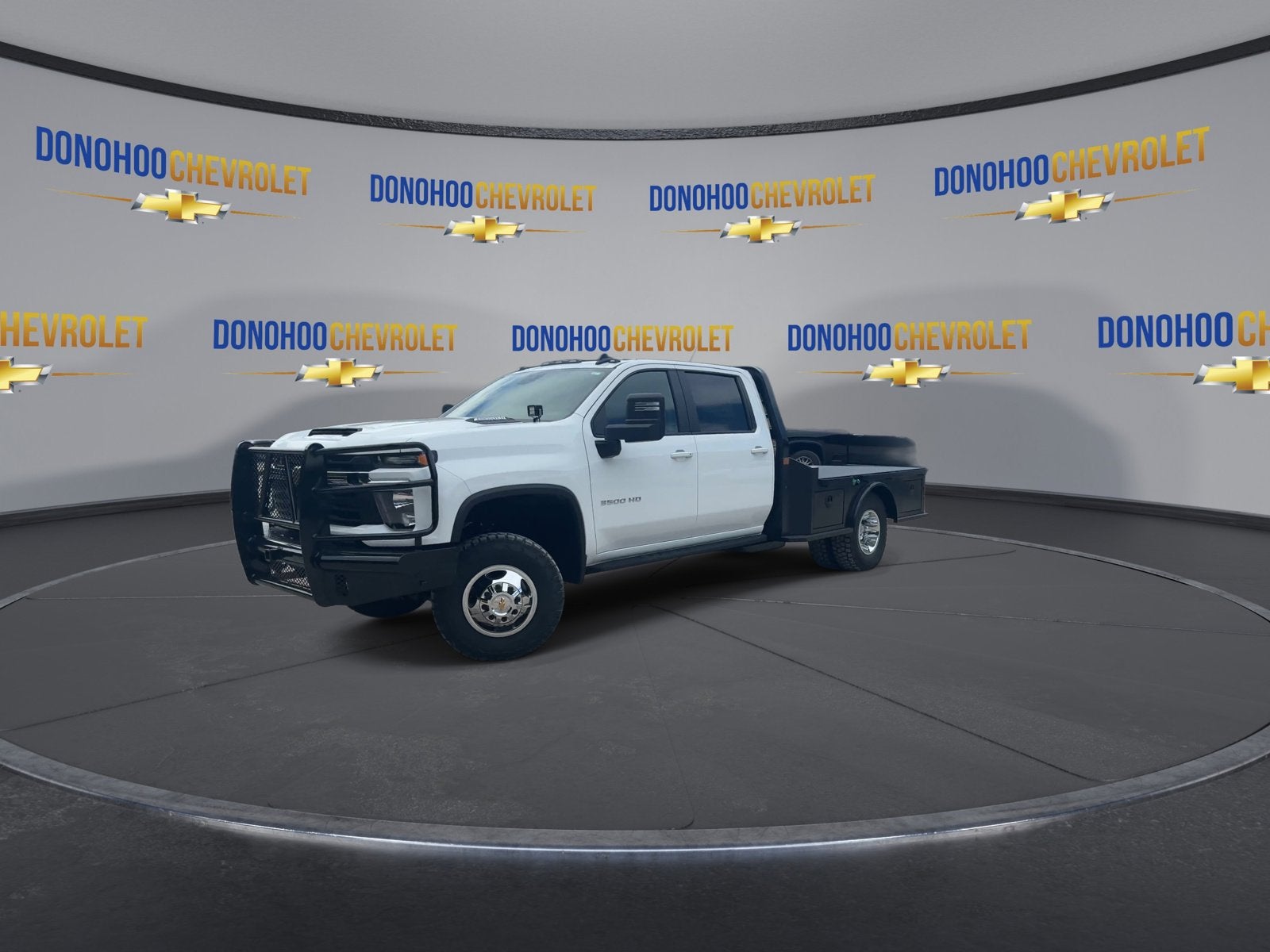 2026 Chevrolet Silverado 3500 HD Chassis Cab LT