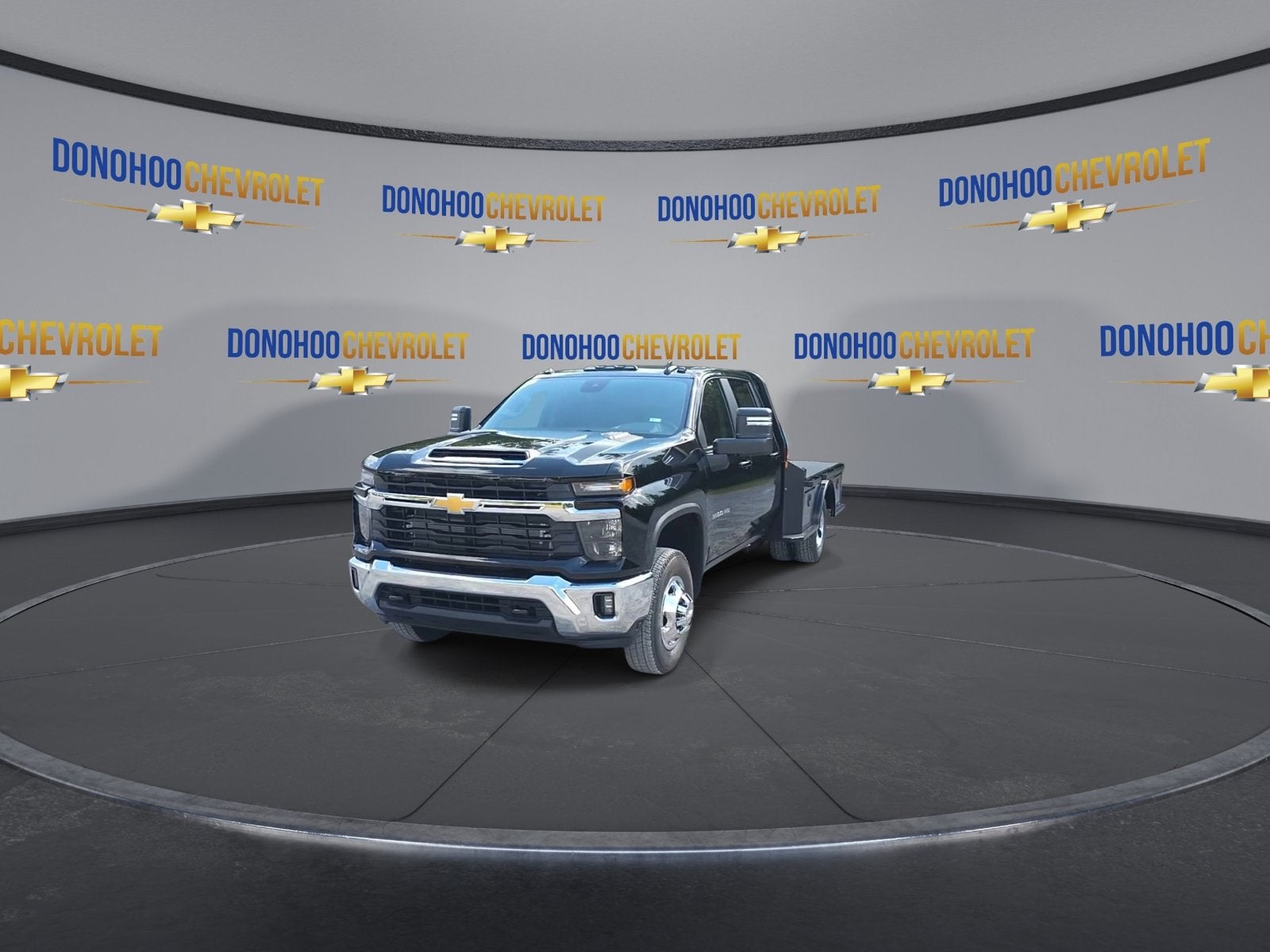 2026 Chevrolet Silverado 3500 HD Chassis Cab LT