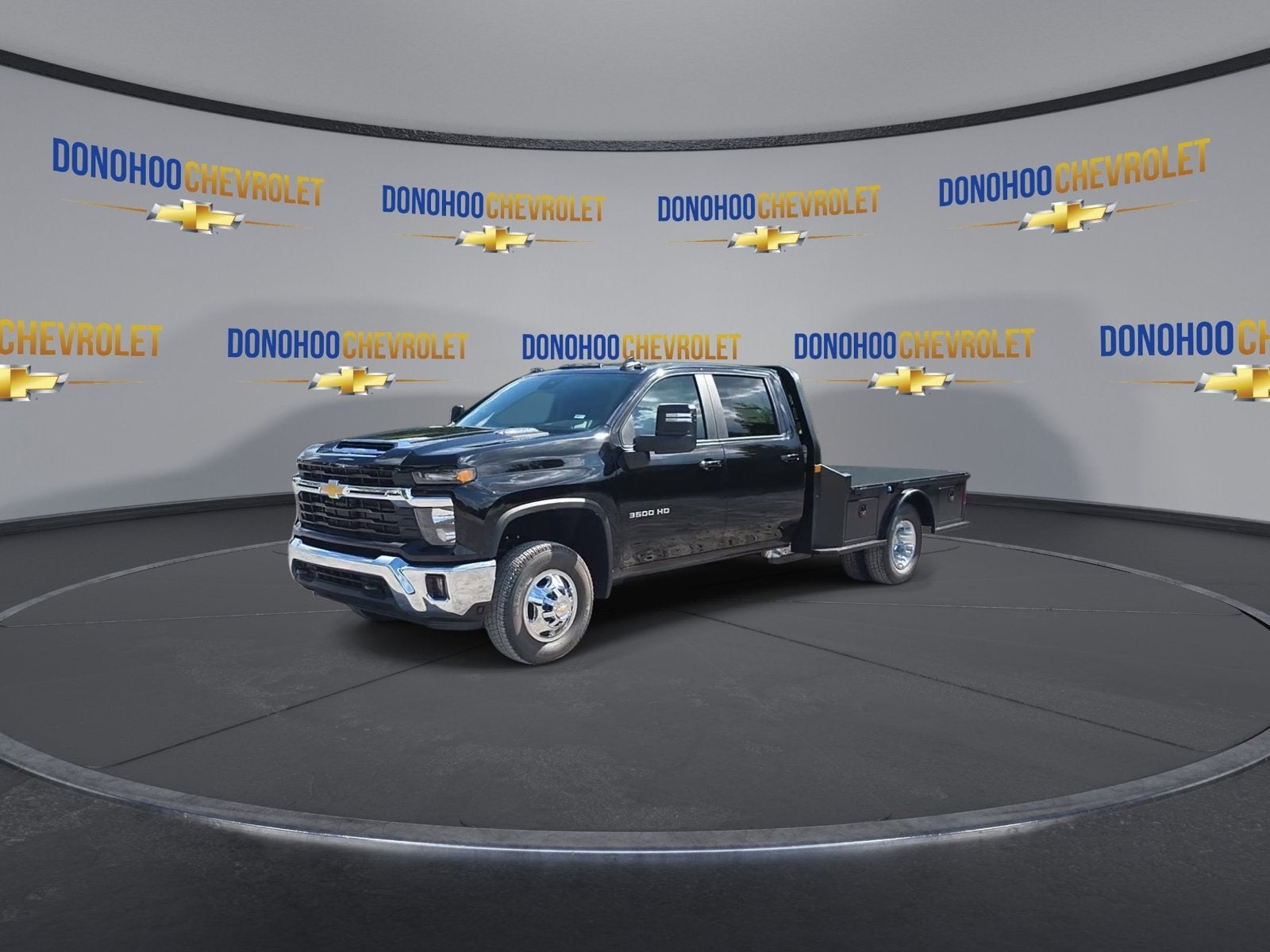 2026 Chevrolet Silverado 3500 HD Chassis Cab LT