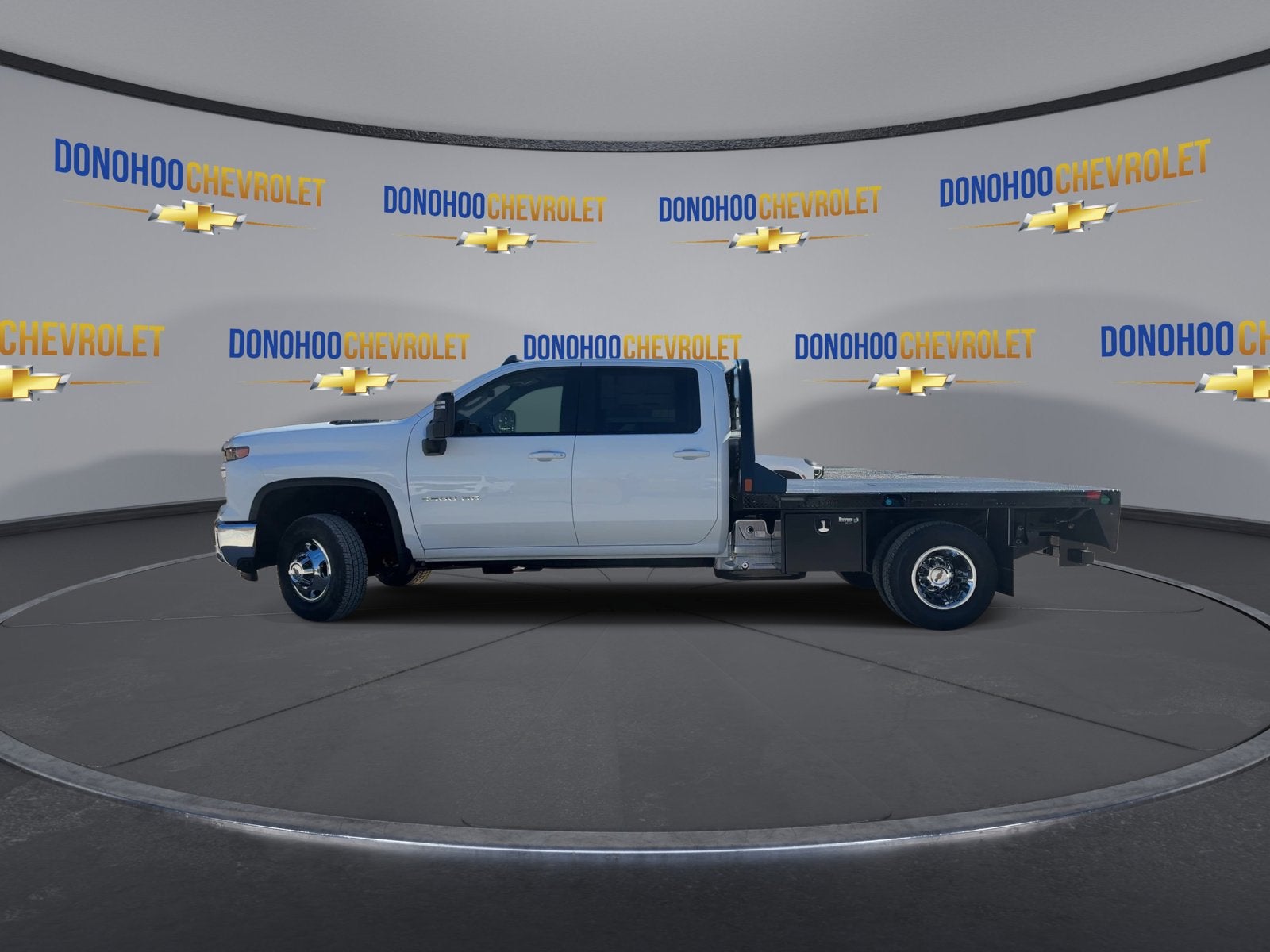 2026 Chevrolet Silverado 3500 HD Chassis Cab LT