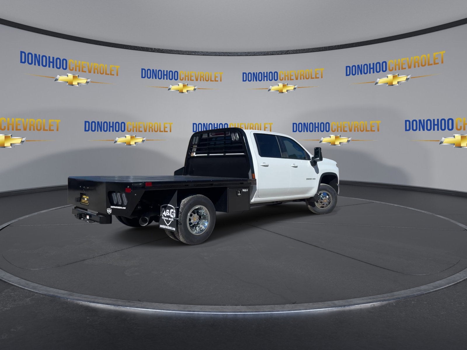 2026 Chevrolet Silverado 3500 HD Chassis Cab LT