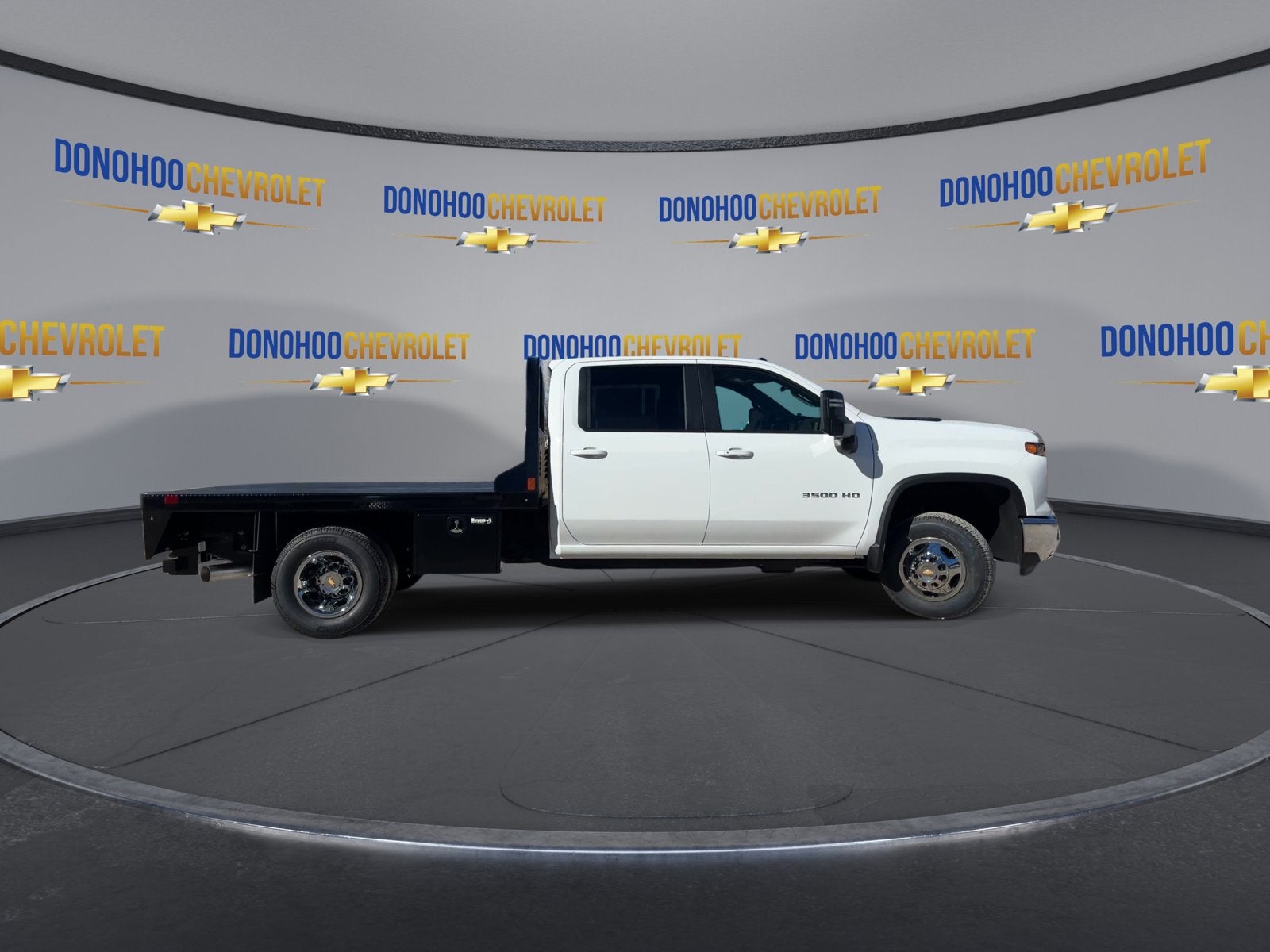 2026 Chevrolet Silverado 3500 HD Chassis Cab LT