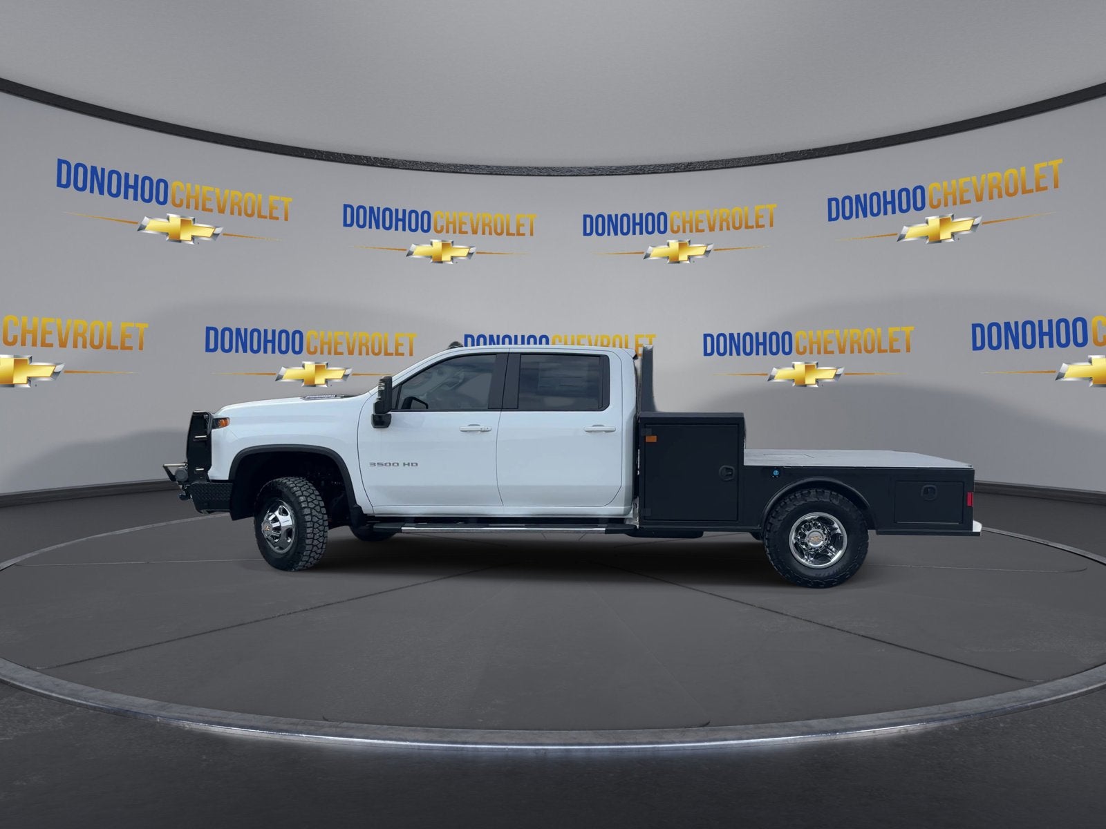 2026 Chevrolet Silverado 3500 HD Chassis Cab LT