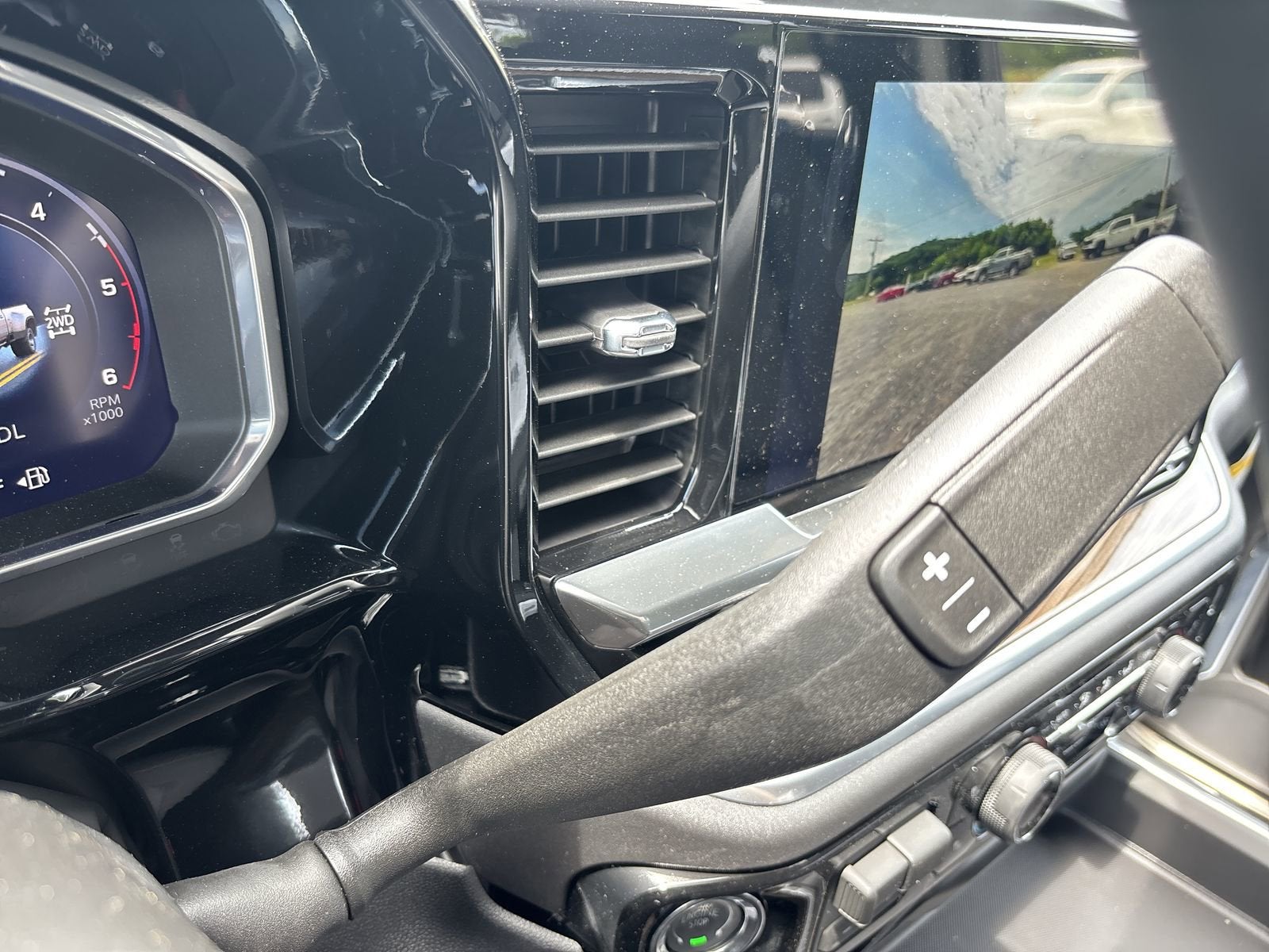 2026 Chevrolet Silverado 3500 HD Chassis Cab LT