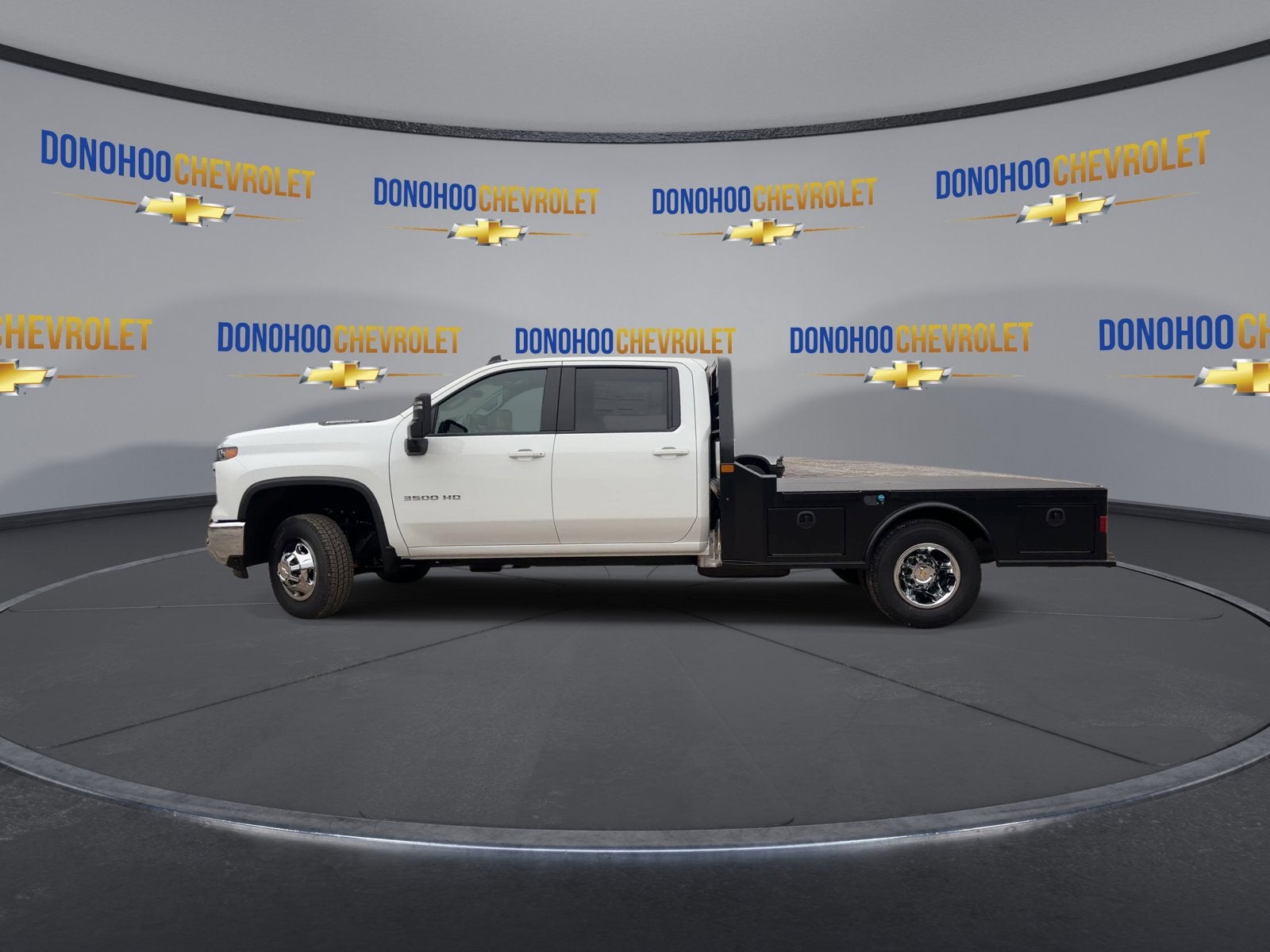 2026 Chevrolet Silverado 3500 HD Chassis Cab LT