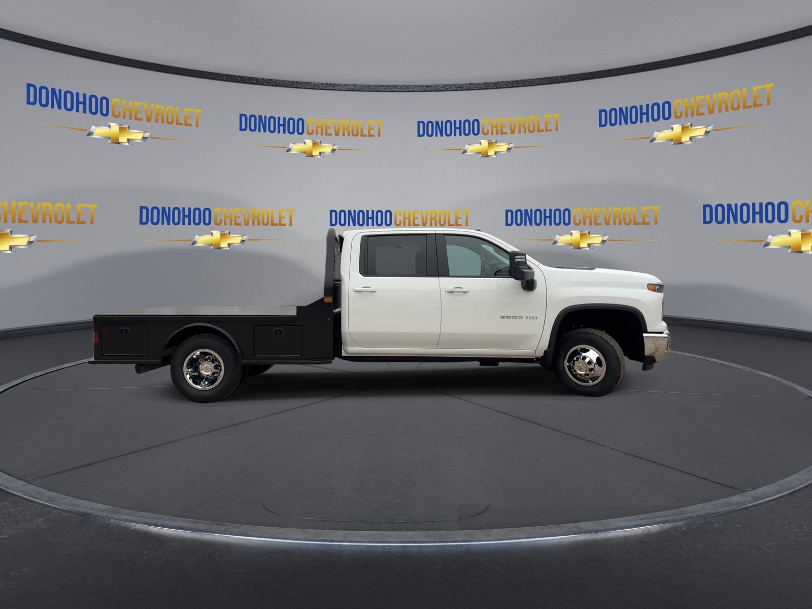 2026 Chevrolet Silverado 3500 HD Chassis Cab LT