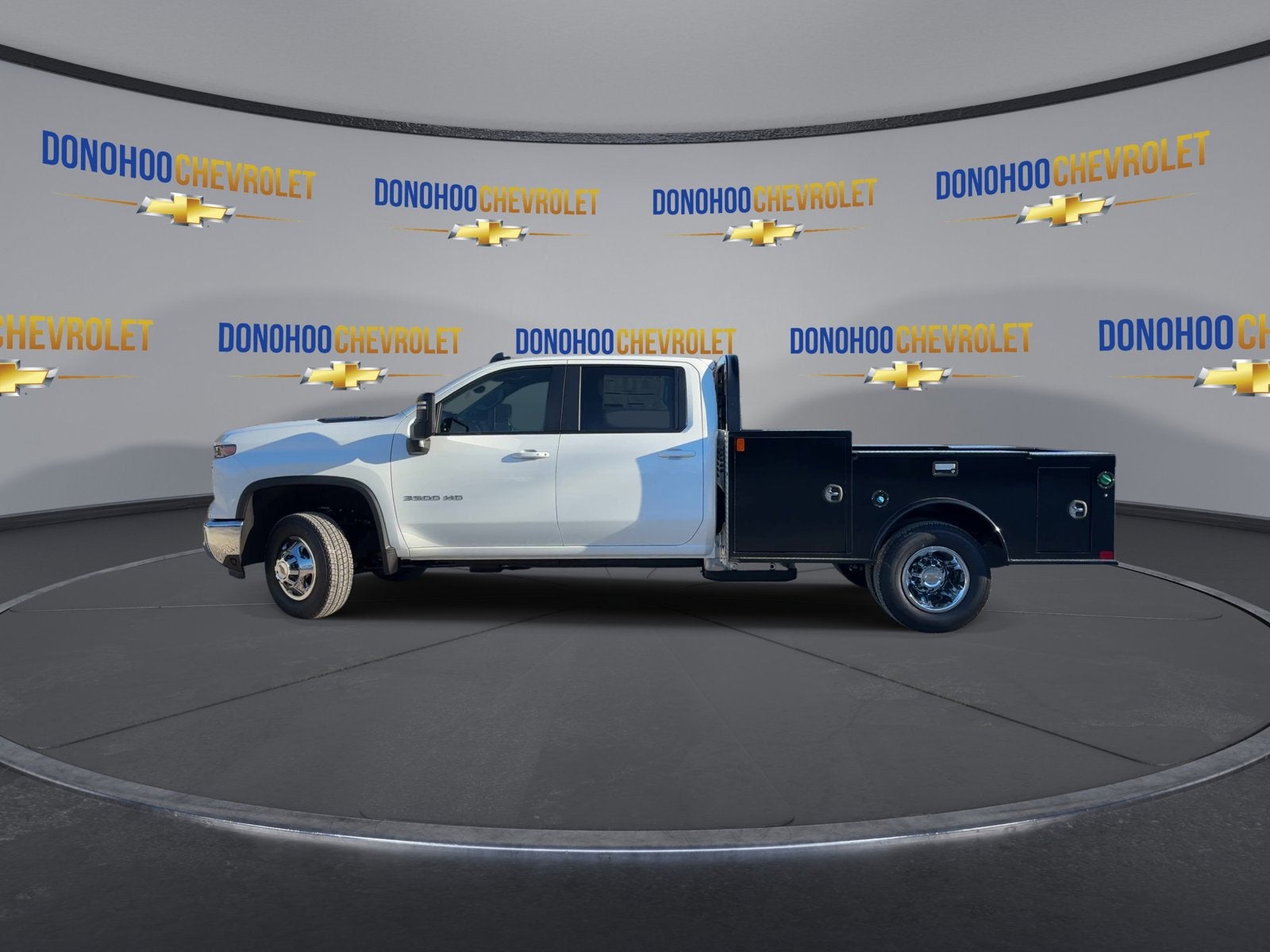 2026 Chevrolet Silverado 3500 HD Chassis Cab LT