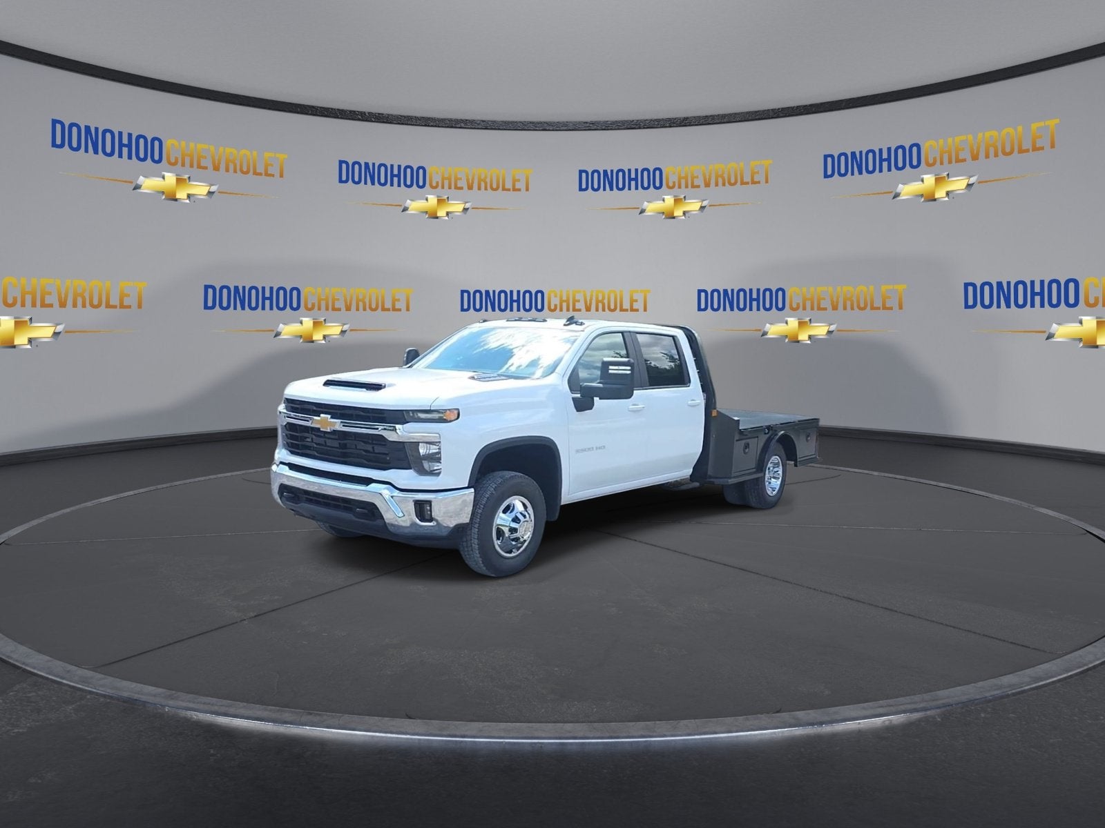 2026 Chevrolet Silverado 3500 HD Chassis Cab LT