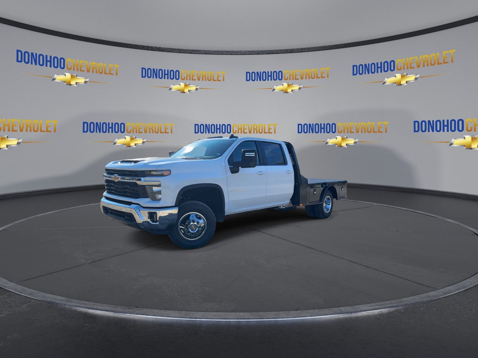 2026 Chevrolet Silverado 3500 HD Chassis Cab LT