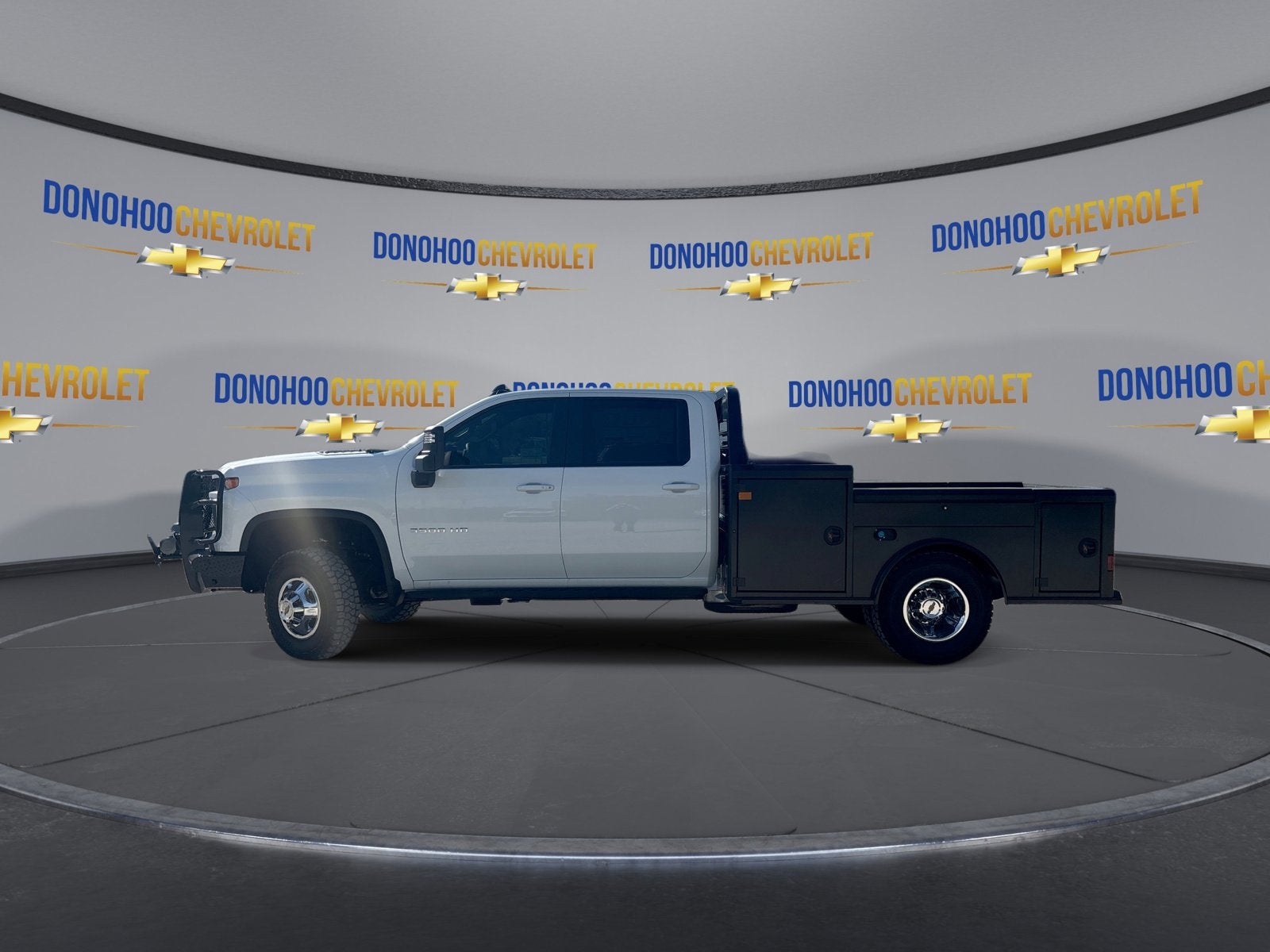 2026 Chevrolet Silverado 3500 HD Chassis Cab LT