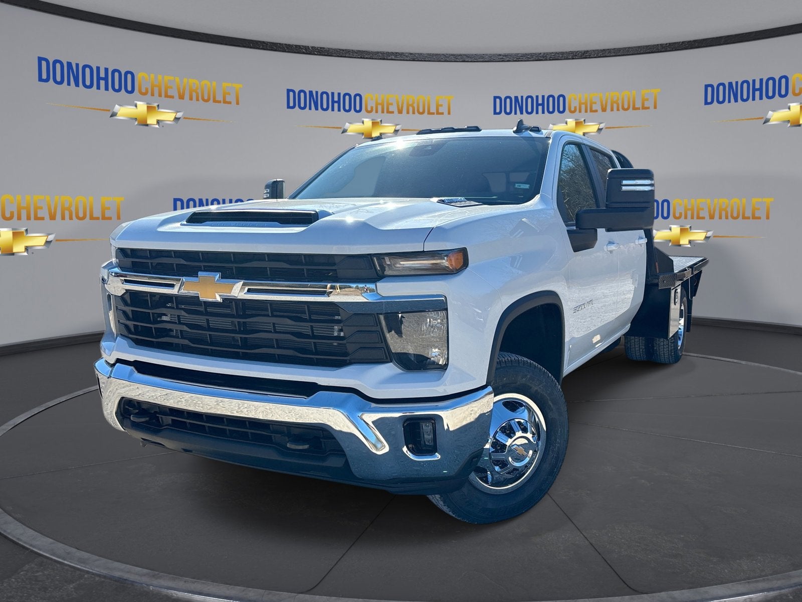 2026 Chevrolet Silverado 3500 HD Chassis Cab LT