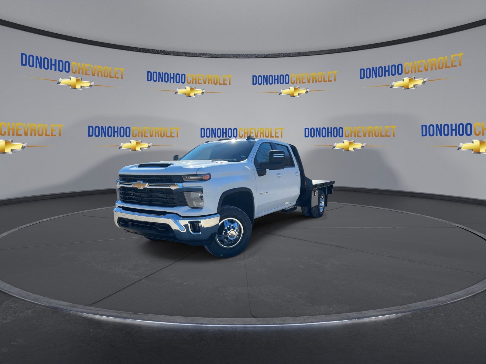 2026 Chevrolet Silverado 3500 HD Chassis Cab LT