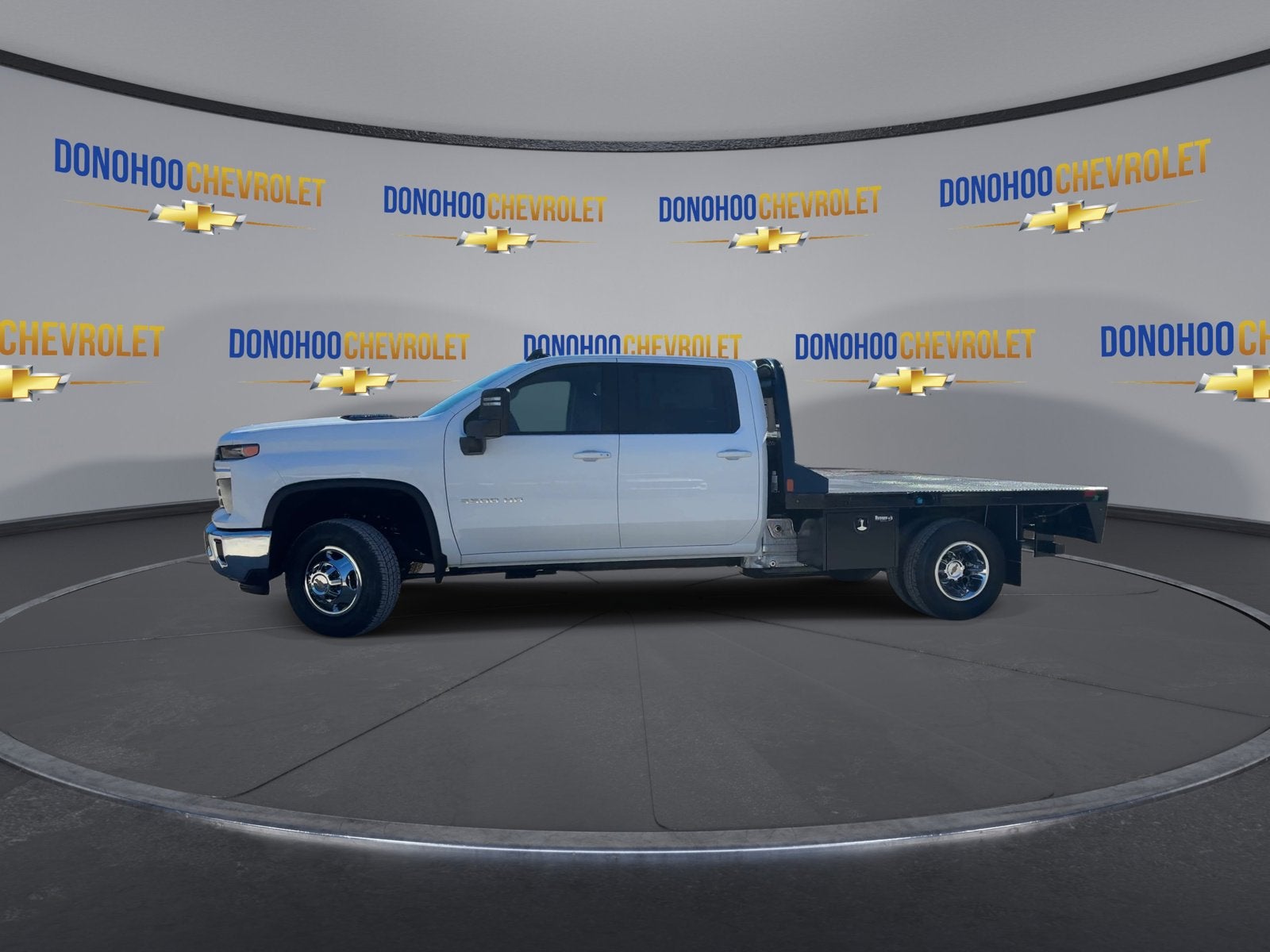 2026 Chevrolet Silverado 3500 HD Chassis Cab LT