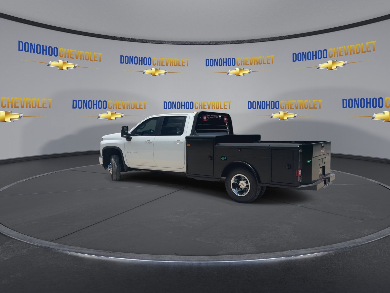 2026 Chevrolet Silverado 3500 HD Chassis Cab LT