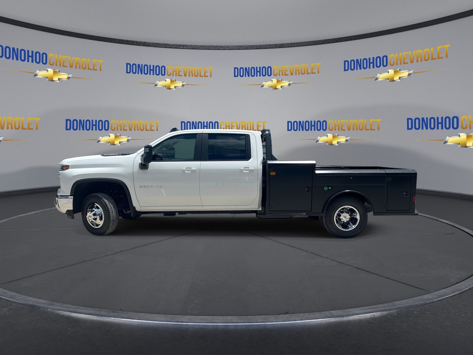 2026 Chevrolet Silverado 3500 HD Chassis Cab LT
