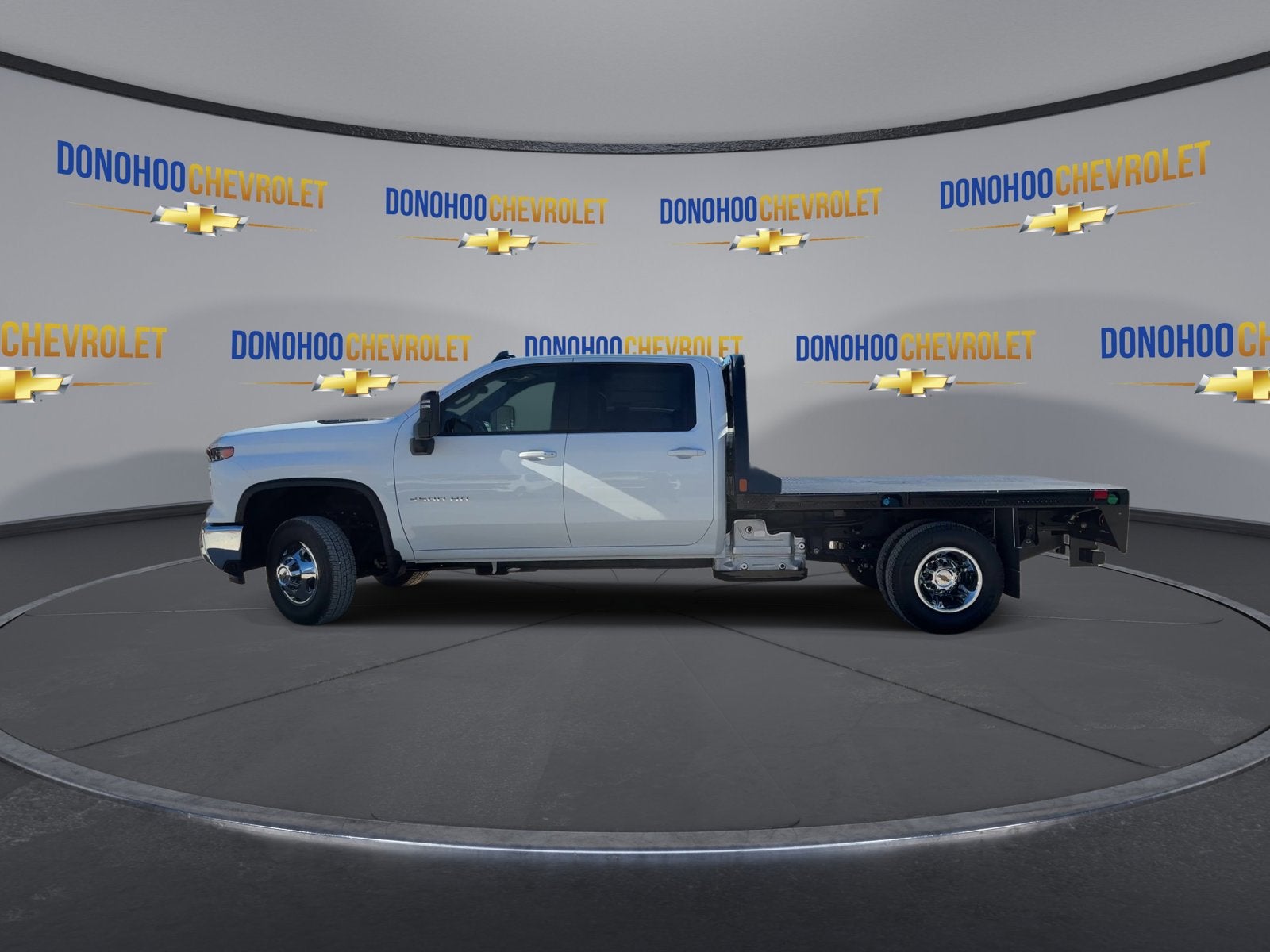 2026 Chevrolet Silverado 3500 HD Chassis Cab LT
