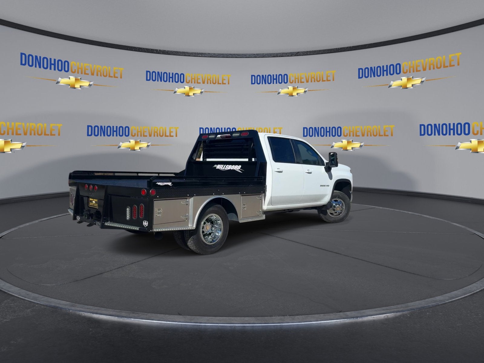 2026 Chevrolet Silverado 3500 HD Chassis Cab LT