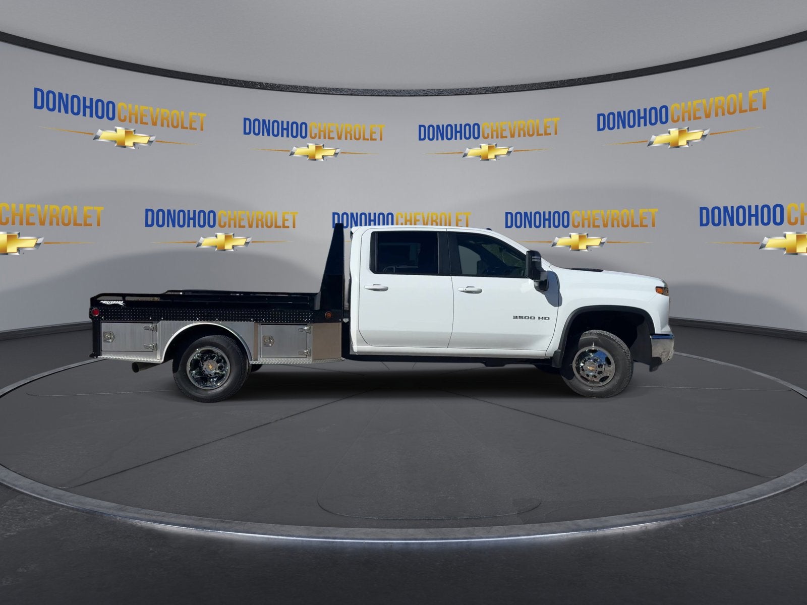 2026 Chevrolet Silverado 3500 HD Chassis Cab LT