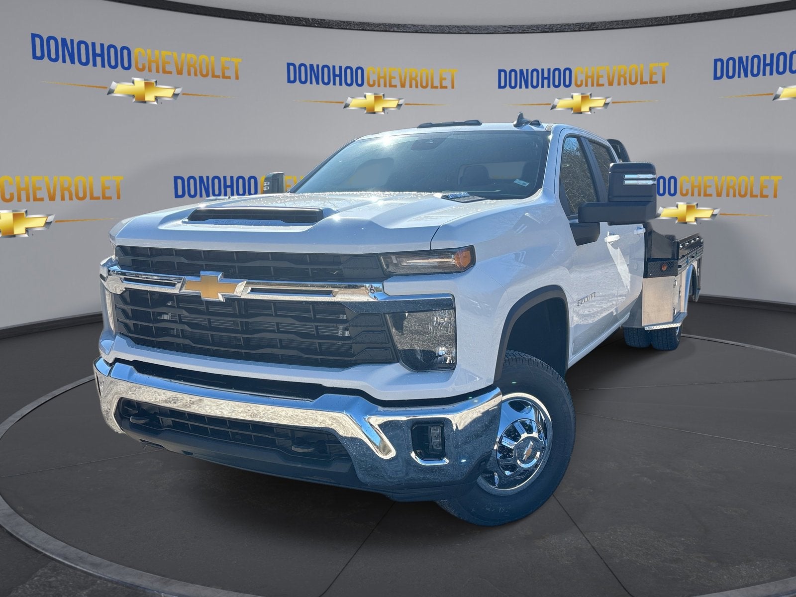 2026 Chevrolet Silverado 3500 HD Chassis Cab LT