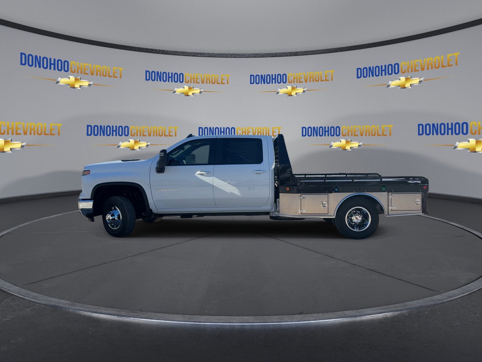 2026 Chevrolet Silverado 3500 HD Chassis Cab LT