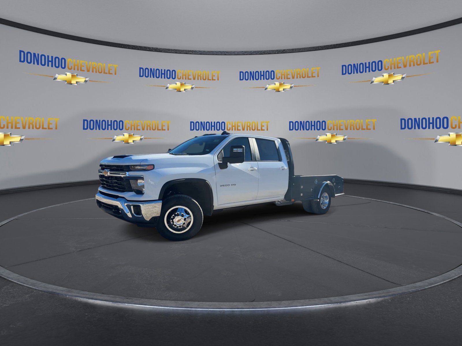 2026 Chevrolet Silverado 3500 HD Chassis Cab LT