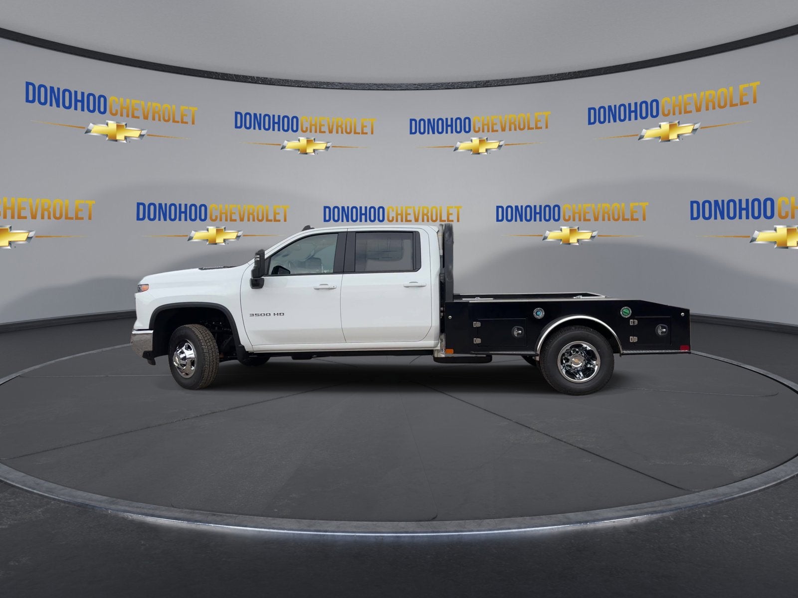 2026 Chevrolet Silverado 3500 HD Chassis Cab LT