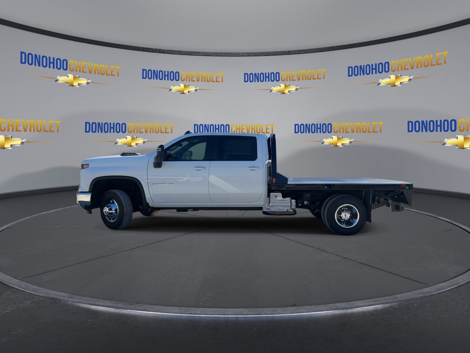2026 Chevrolet Silverado 3500 HD Chassis Cab LT