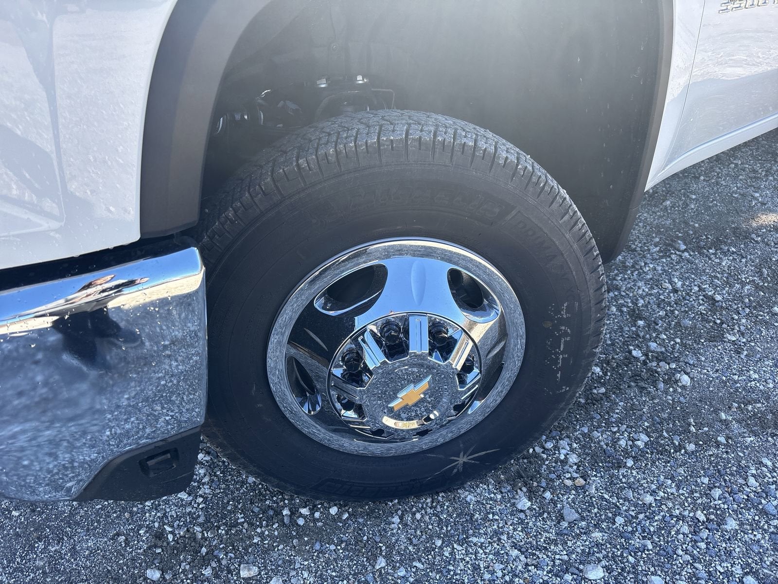 2026 Chevrolet Silverado 3500 HD Chassis Cab LT