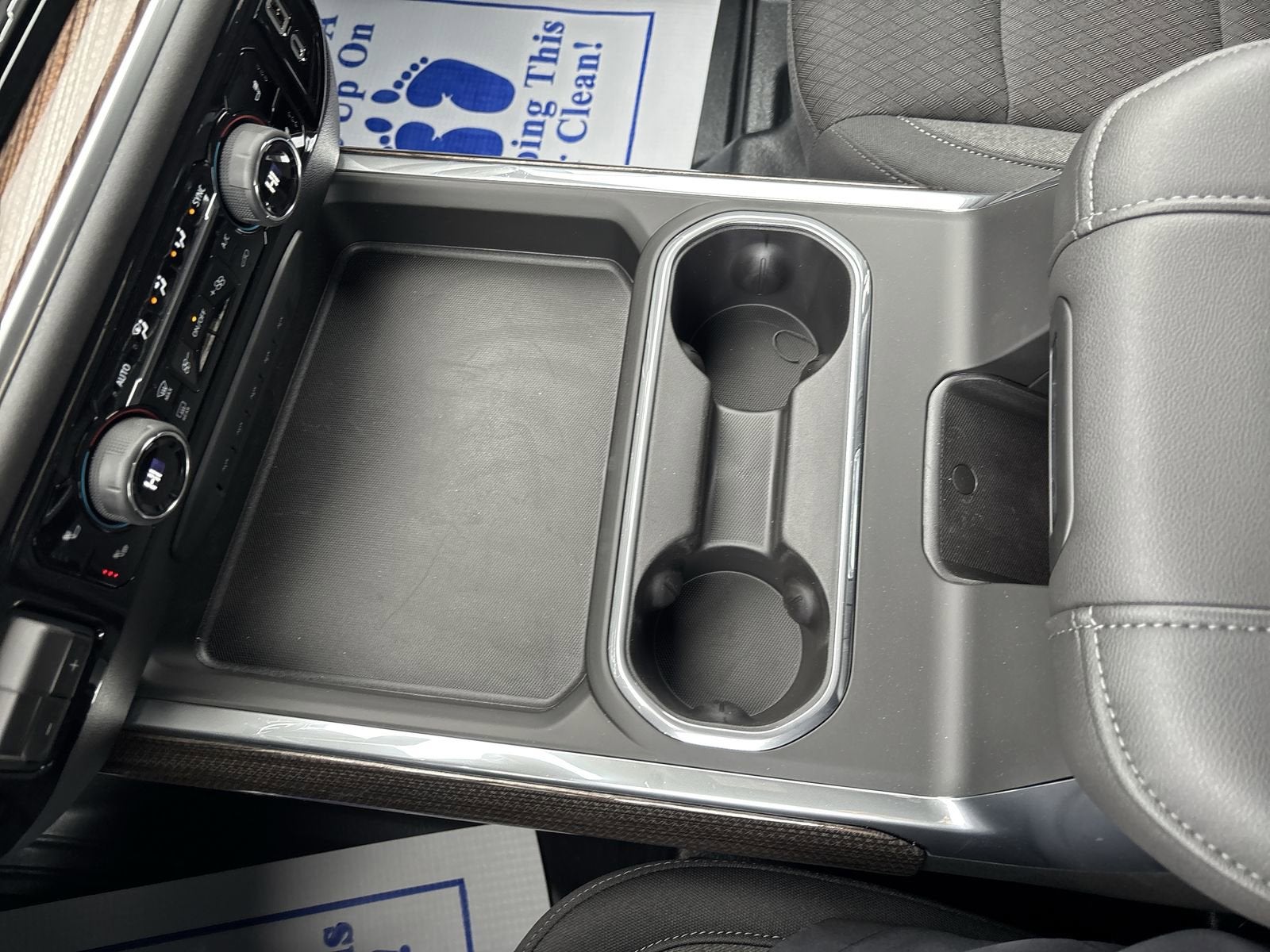 2026 Chevrolet Silverado 3500 HD Chassis Cab LT