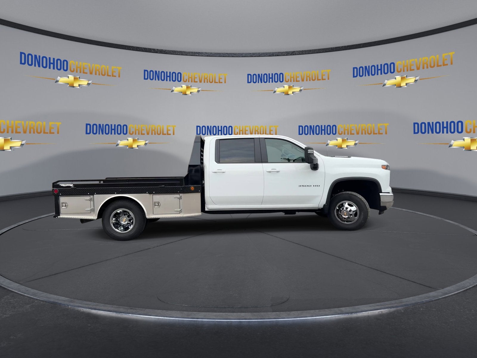 2026 Chevrolet Silverado 3500 HD Chassis Cab LT