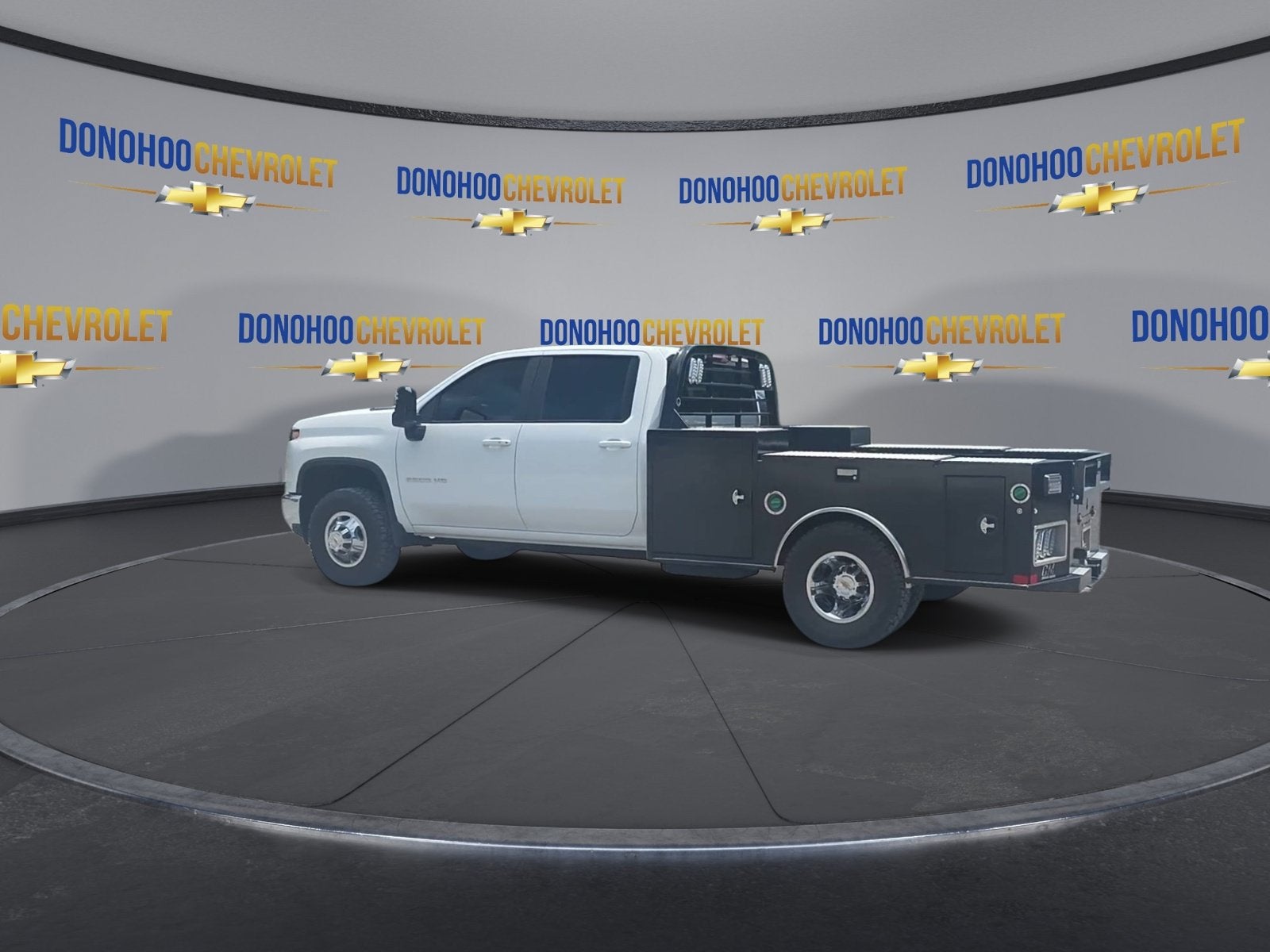 2025 Chevrolet Silverado 3500 HD Chassis Cab LT