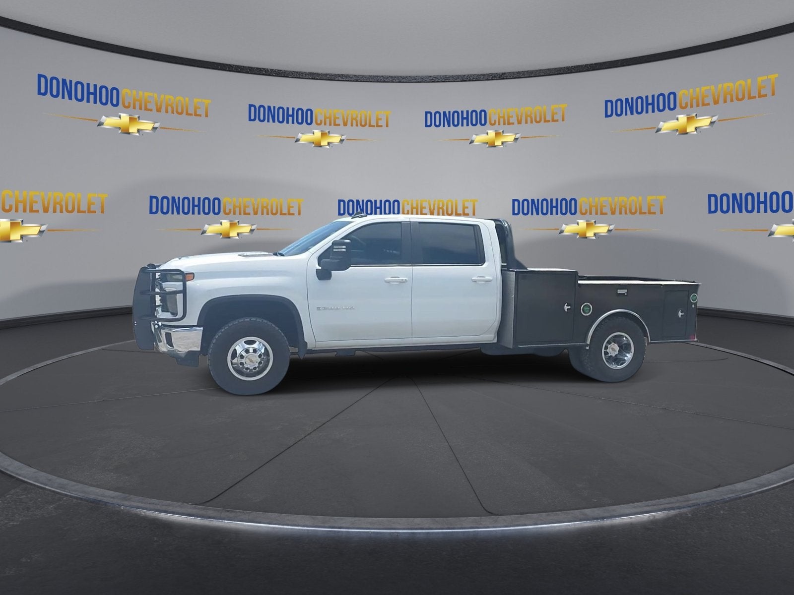 2025 Chevrolet Silverado 3500 HD Chassis Cab LT
