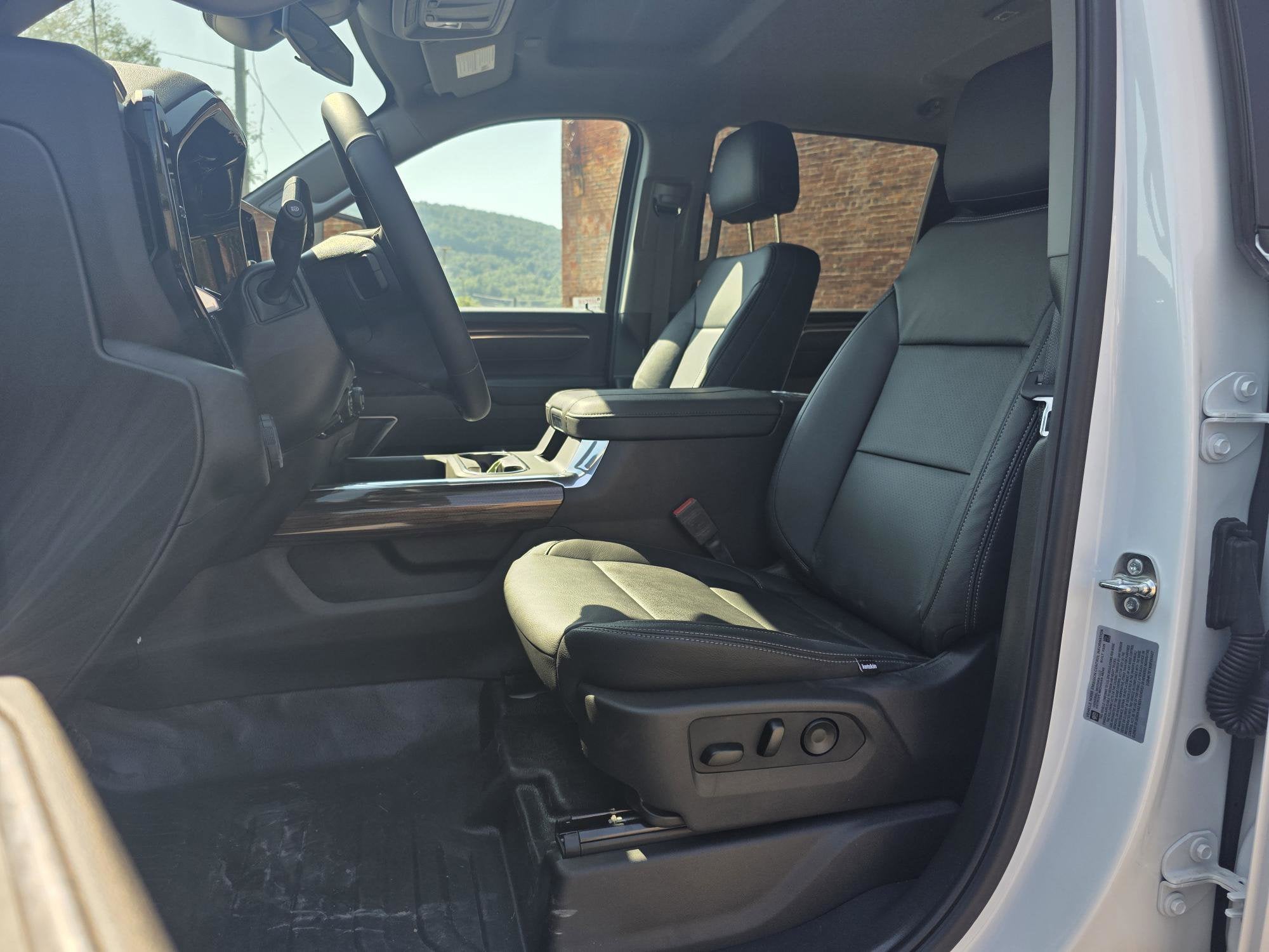 2025 Chevrolet Silverado 3500 HD Chassis Cab LT