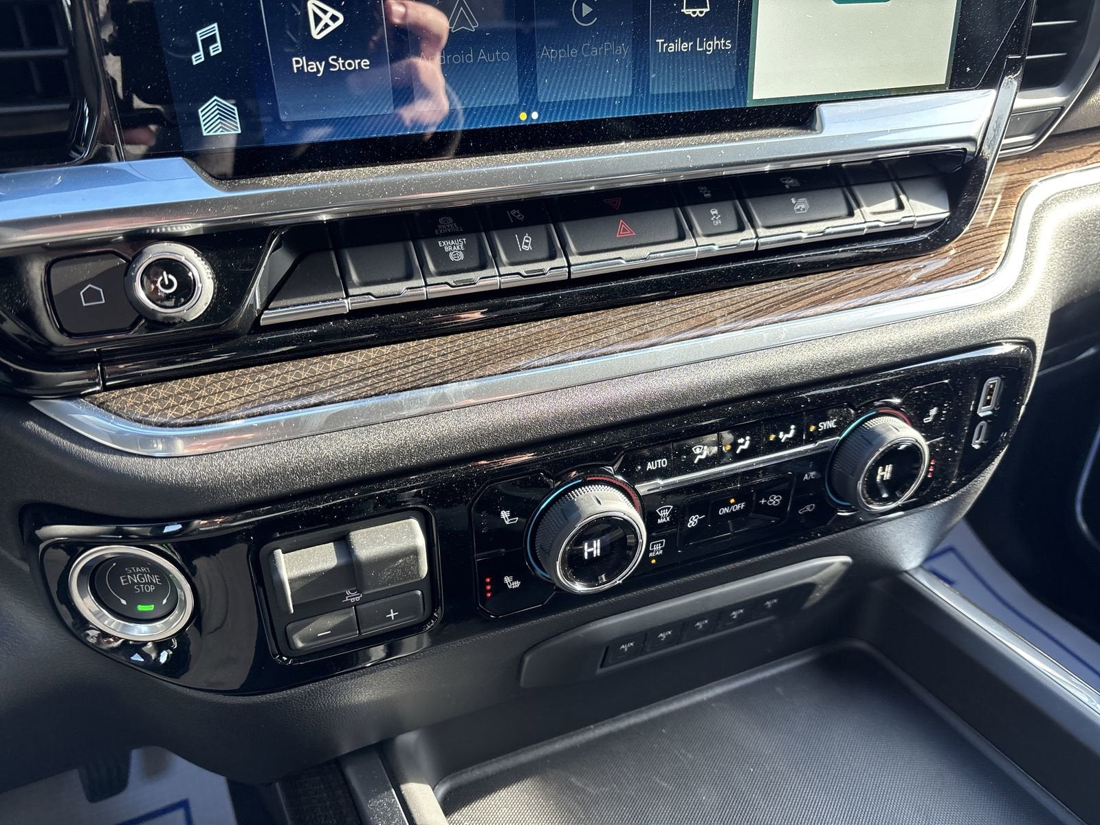 2026 Chevrolet Silverado 3500 HD Chassis Cab LT