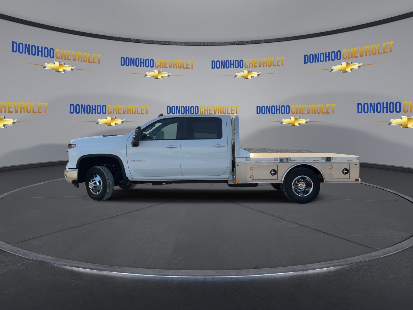2026 Chevrolet Silverado 3500 HD Chassis Cab LT