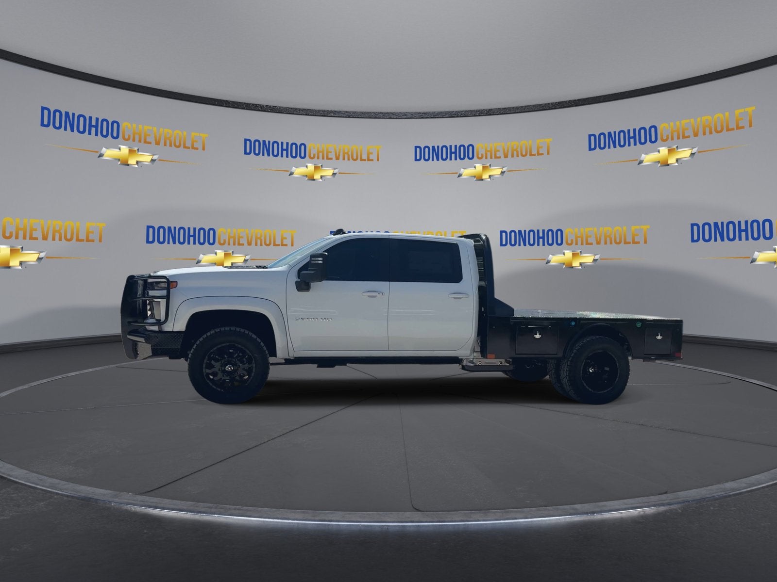 2026 Chevrolet Silverado 3500 HD Chassis Cab LT
