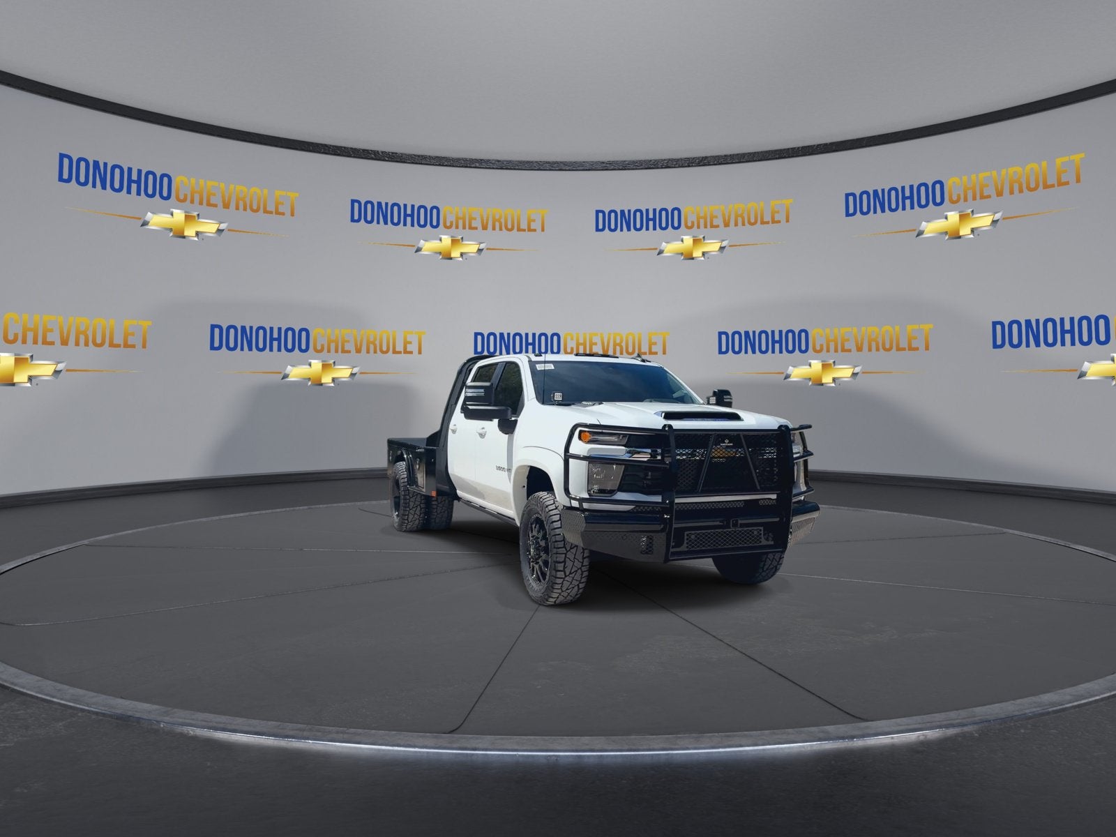 2026 Chevrolet Silverado 3500 HD Chassis Cab LT