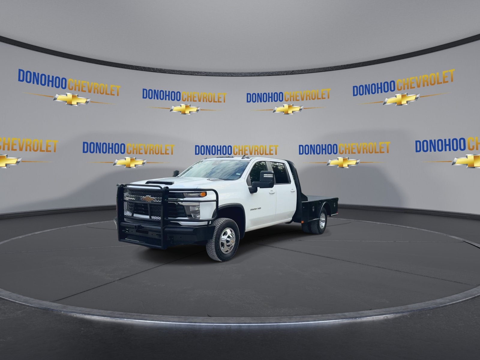 2024 Chevrolet Silverado 3500 HD Chassis Cab LT