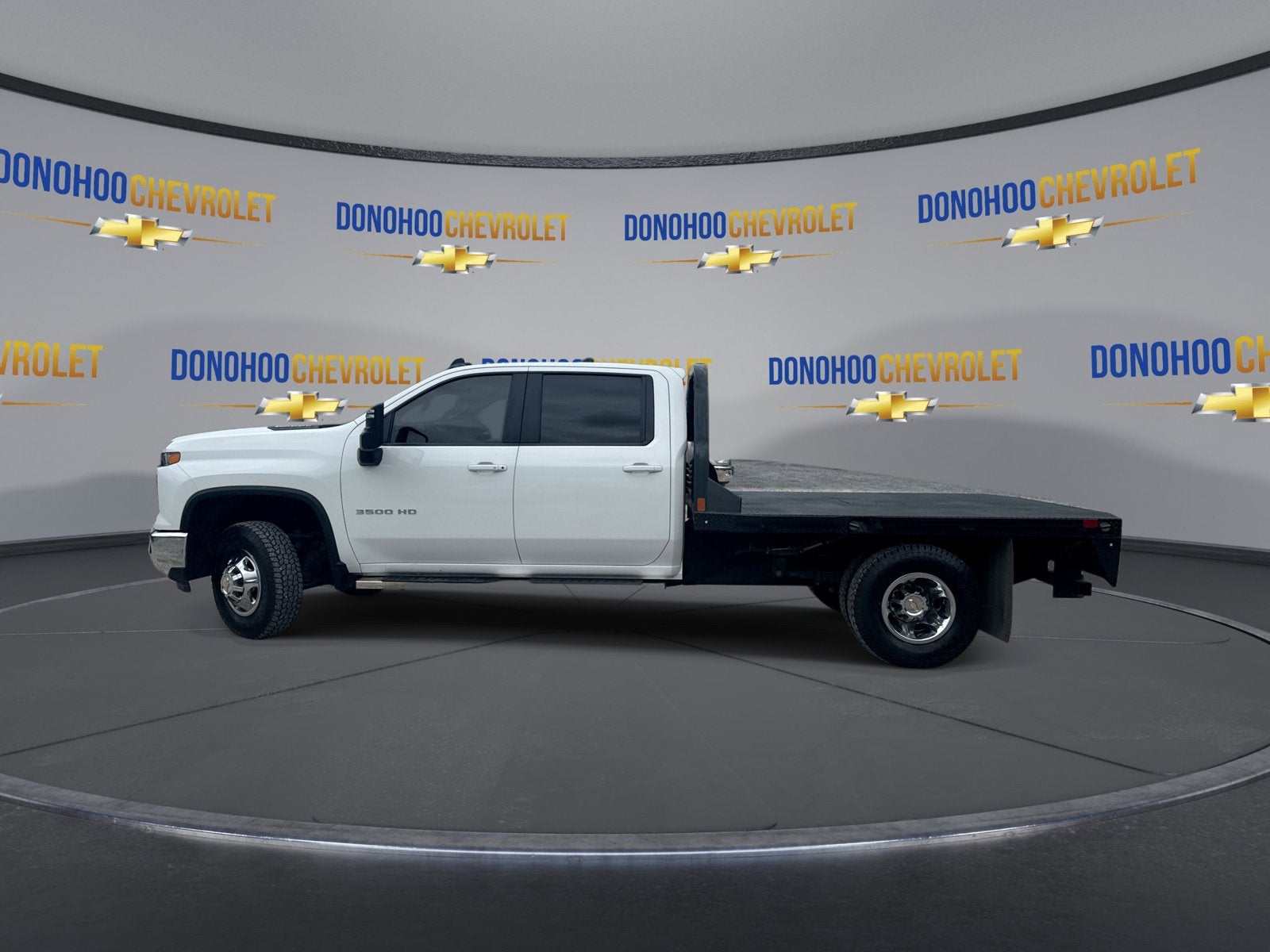 2024 Chevrolet Silverado 3500 HD Chassis Cab LT