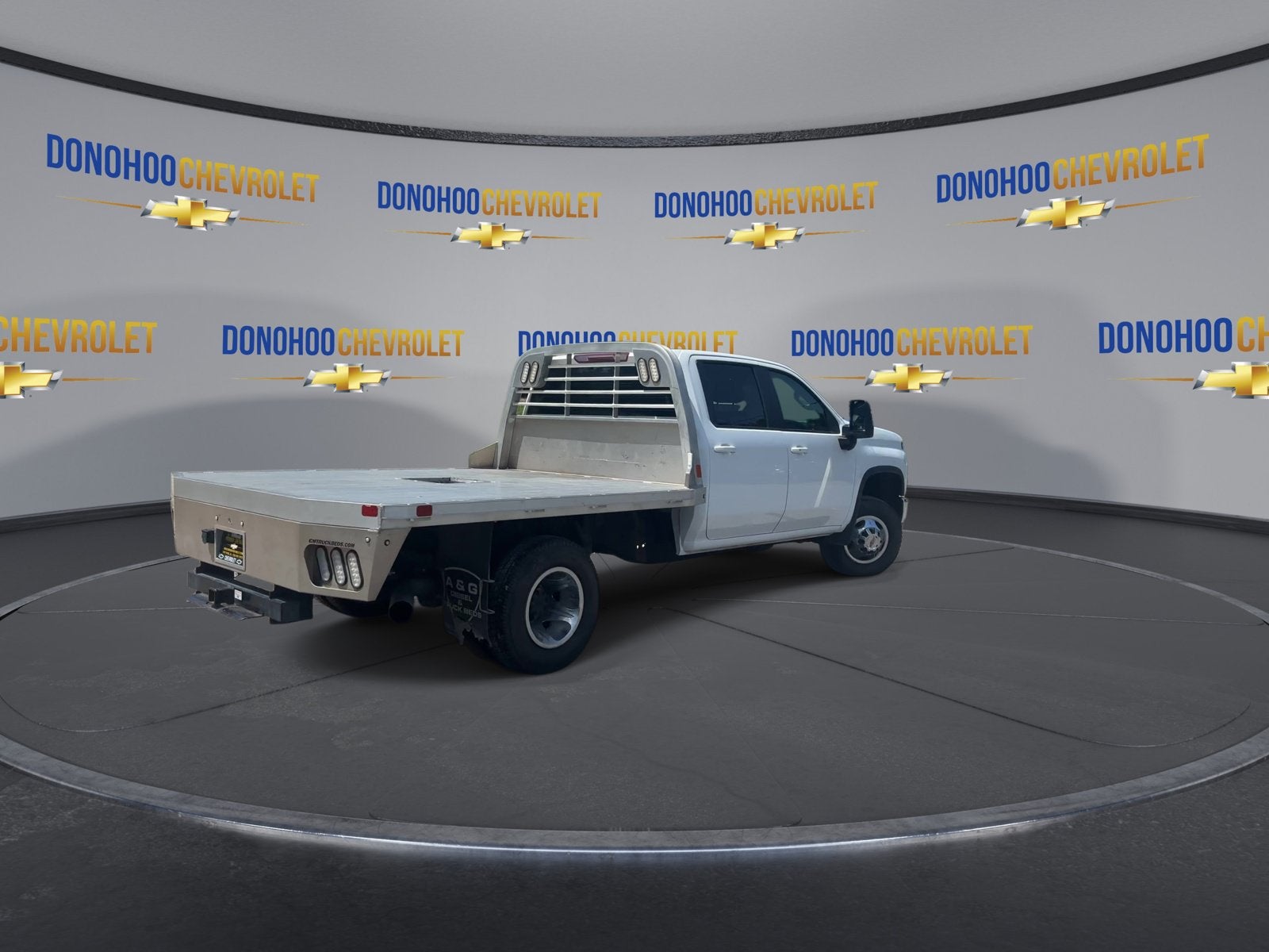 2024 Chevrolet Silverado 3500 HD Chassis Cab LT