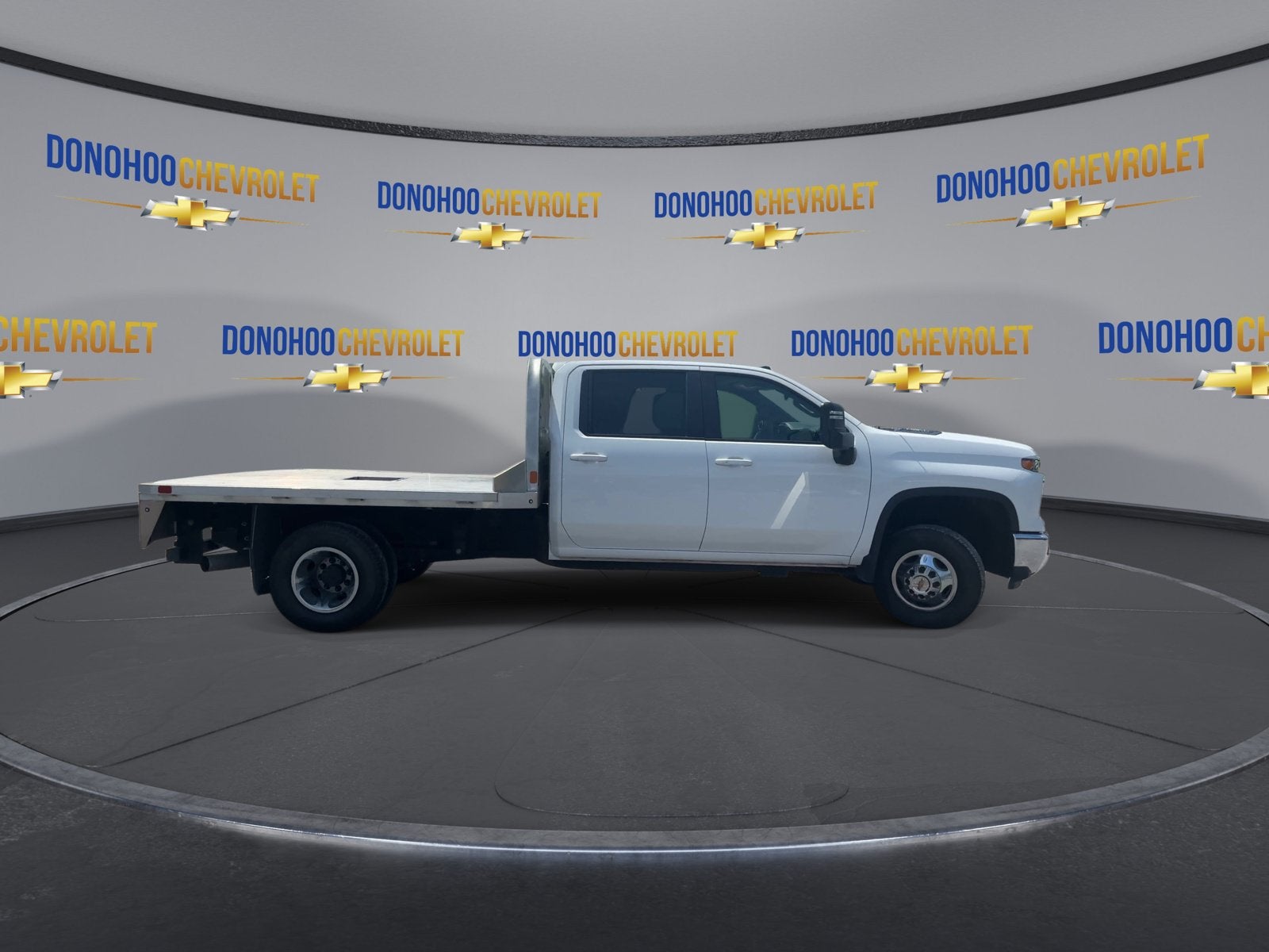 2024 Chevrolet Silverado 3500 HD Chassis Cab LT