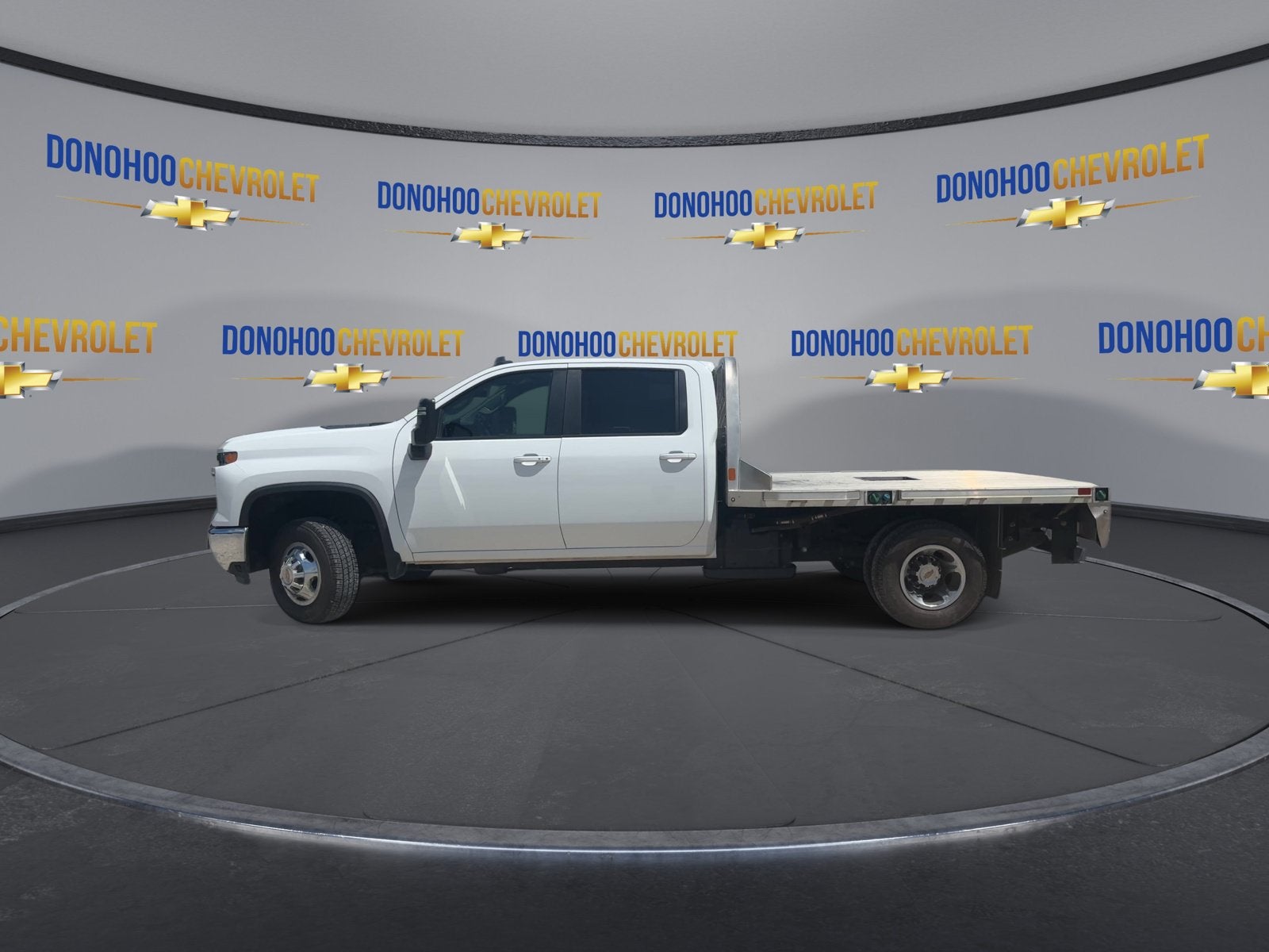 2024 Chevrolet Silverado 3500 HD Chassis Cab LT