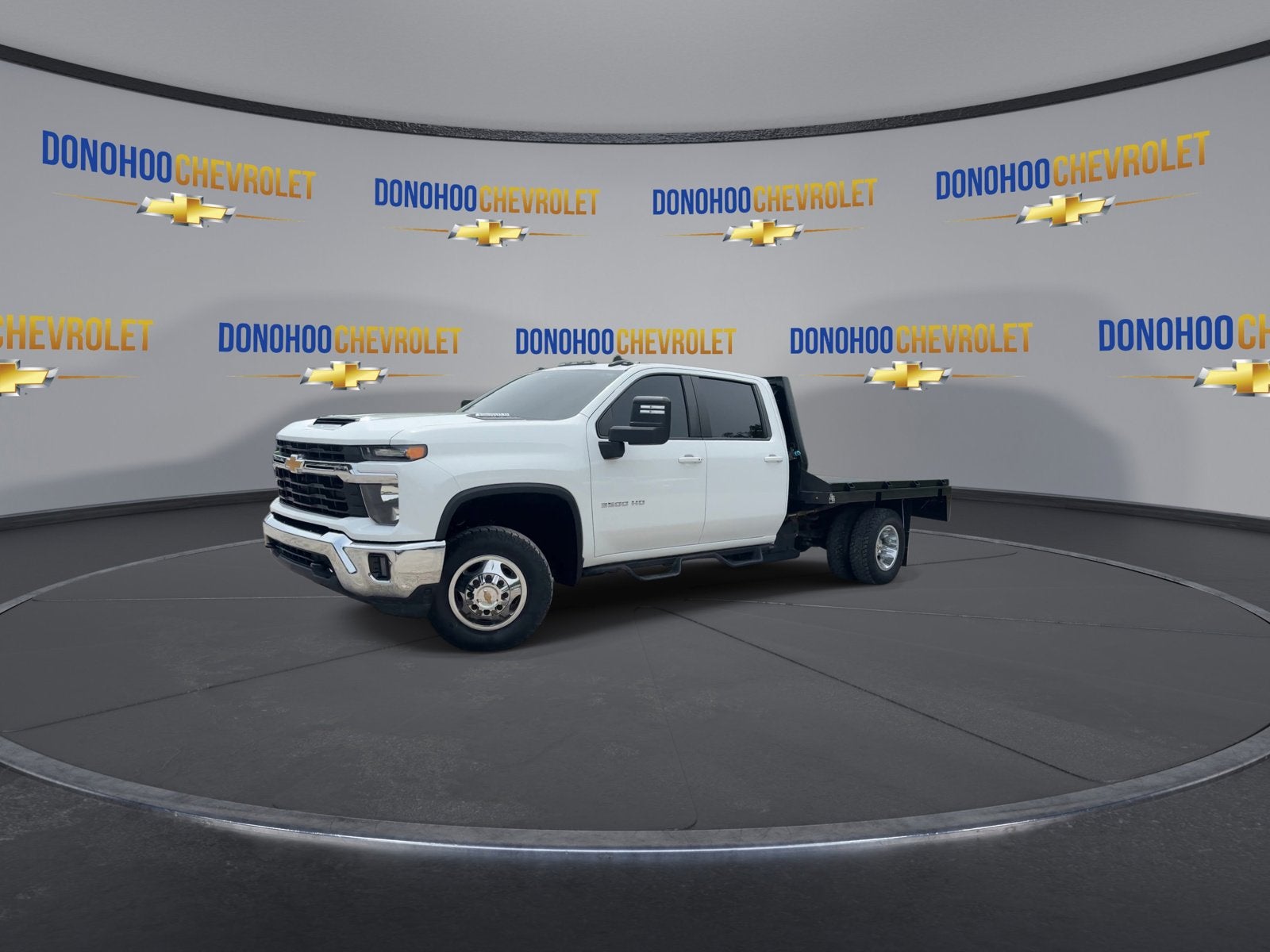 2024 Chevrolet Silverado 3500 HD Chassis Cab LT