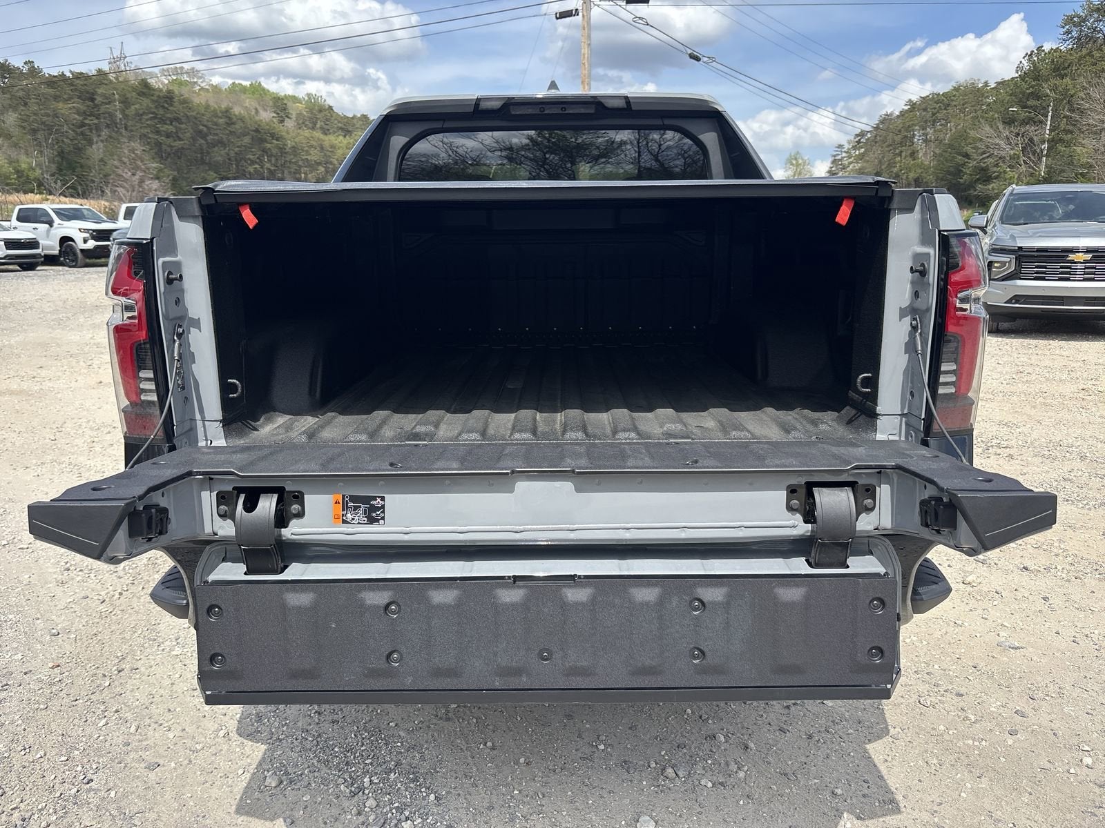 2025 Chevrolet Silverado EV RST - Max Range