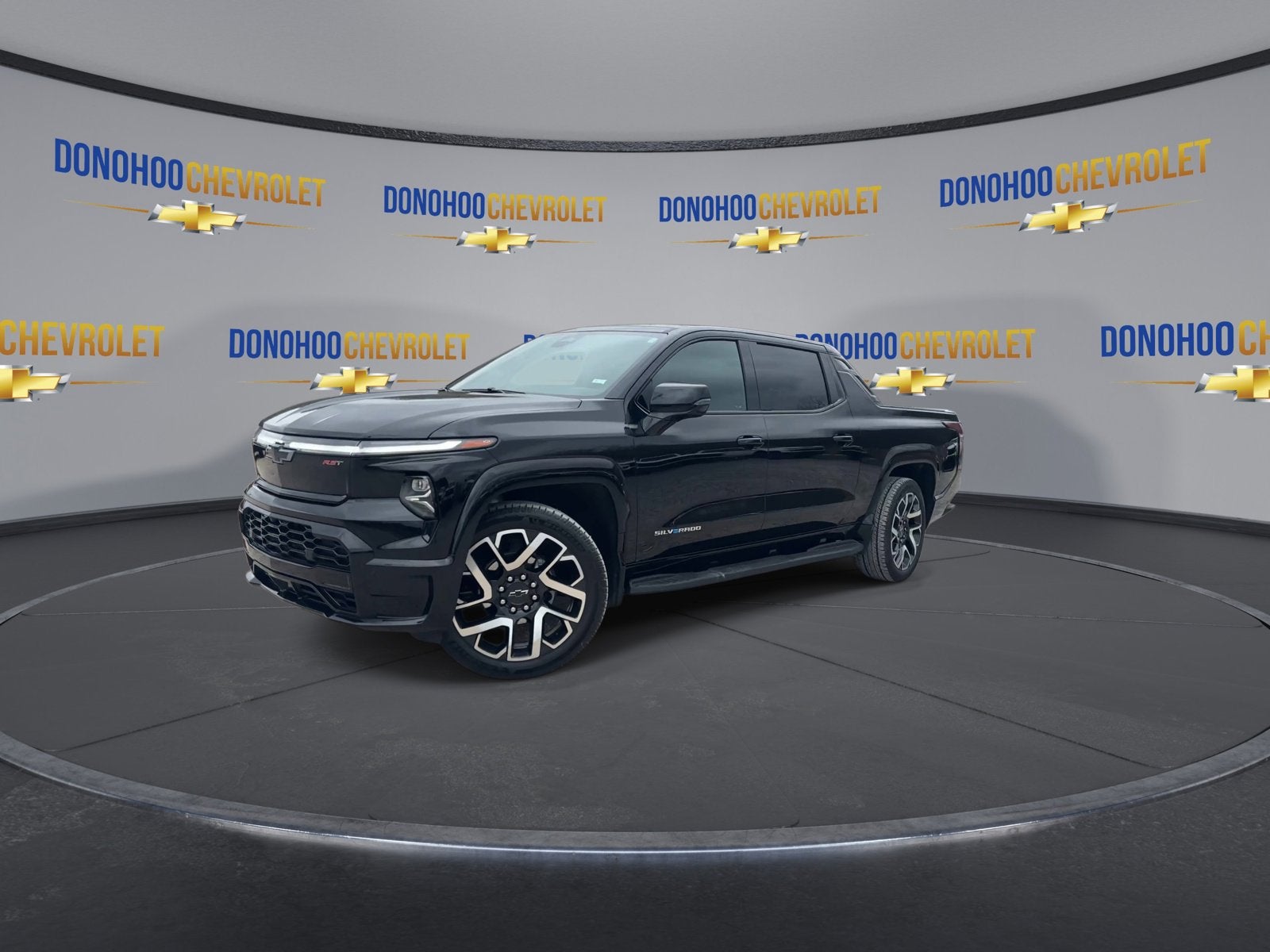 2024 Chevrolet Silverado EV RST