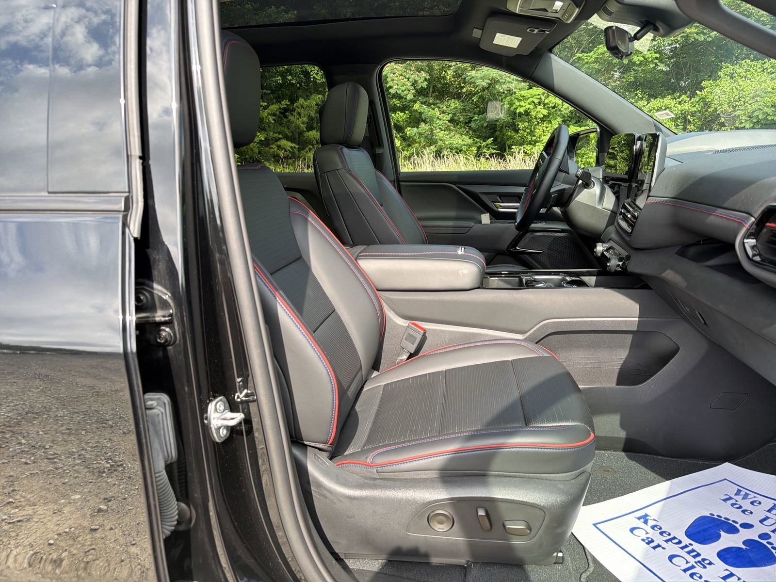 2024 Chevrolet Silverado EV RST