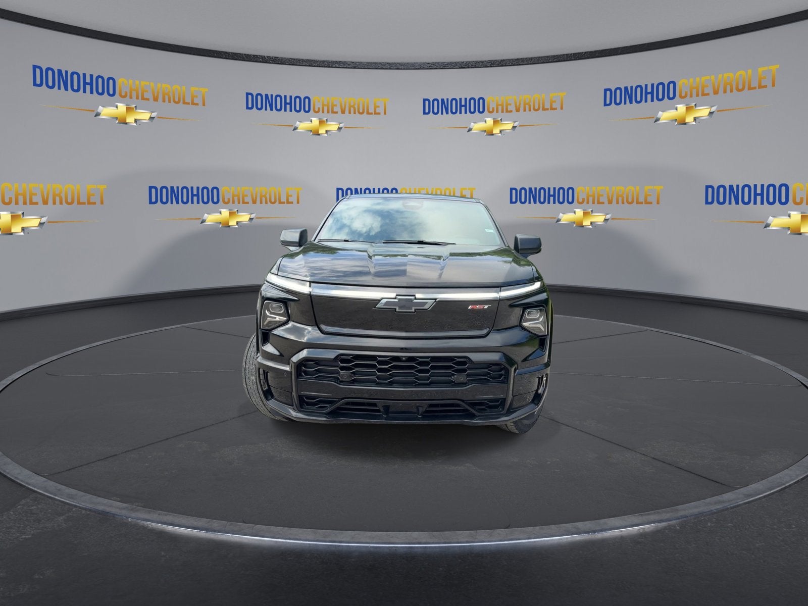2024 Chevrolet Silverado EV RST